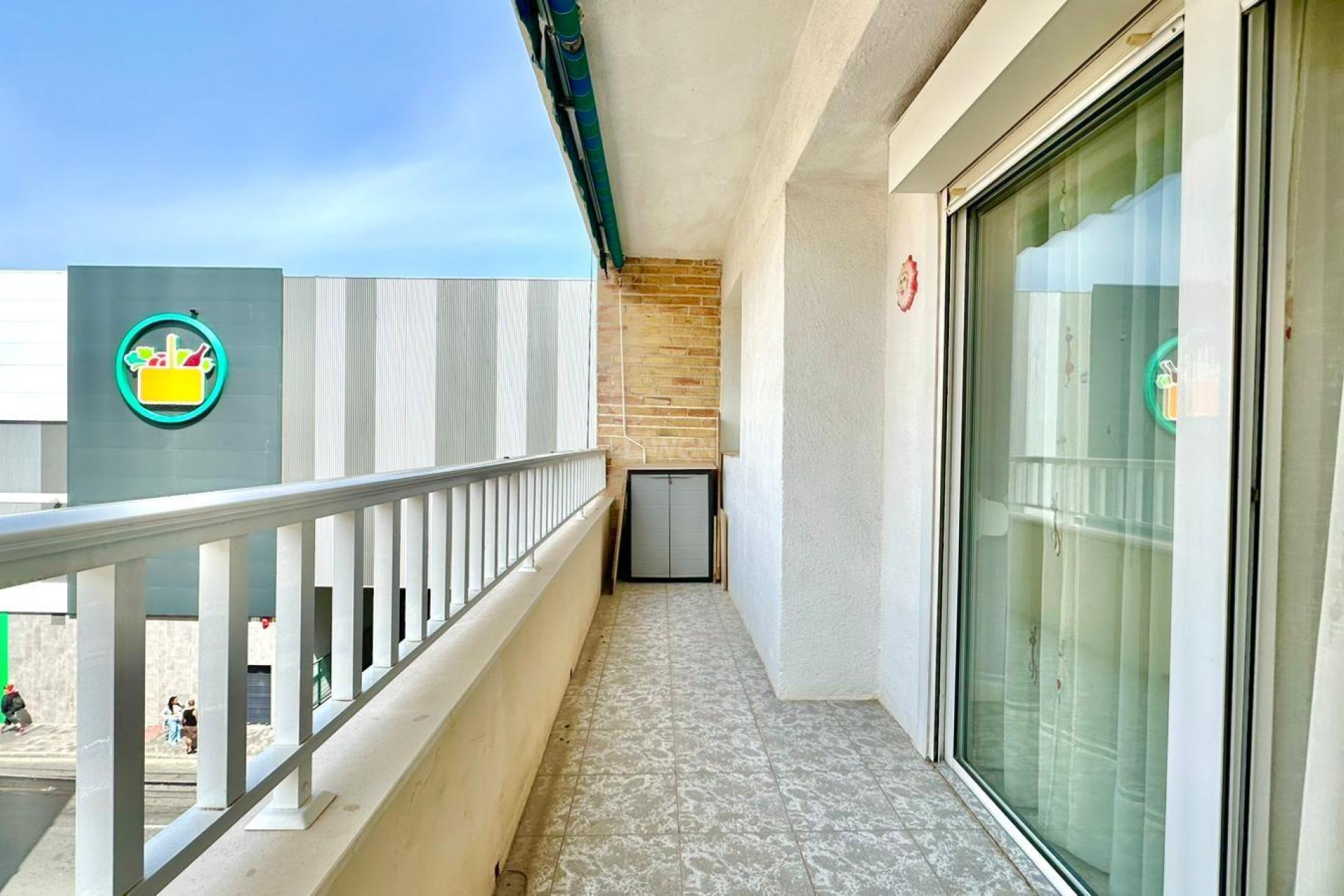 Resale - Apartment / flat - Torrevieja - Estacion De Autobuses