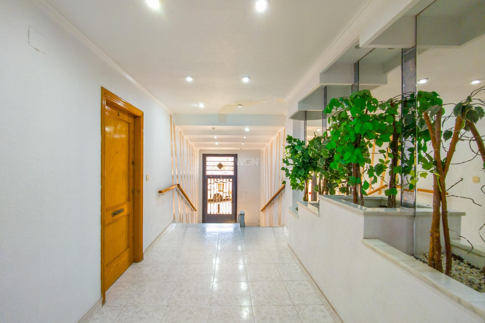 Resale - Apartment / flat - Torrevieja - Estacion De Autobuses