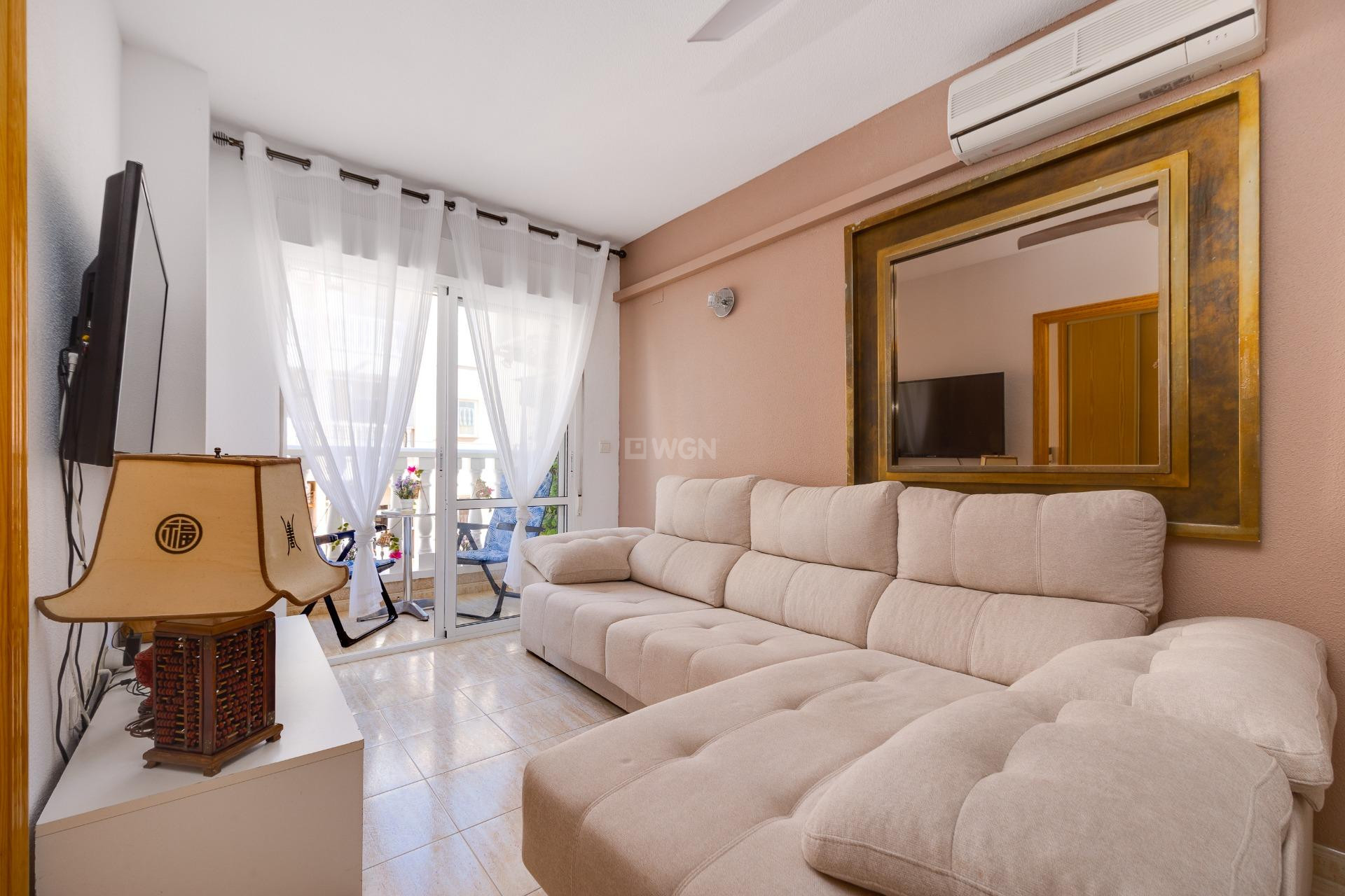 Resale - Apartment / flat - Torrevieja - Estacion De Autobuses