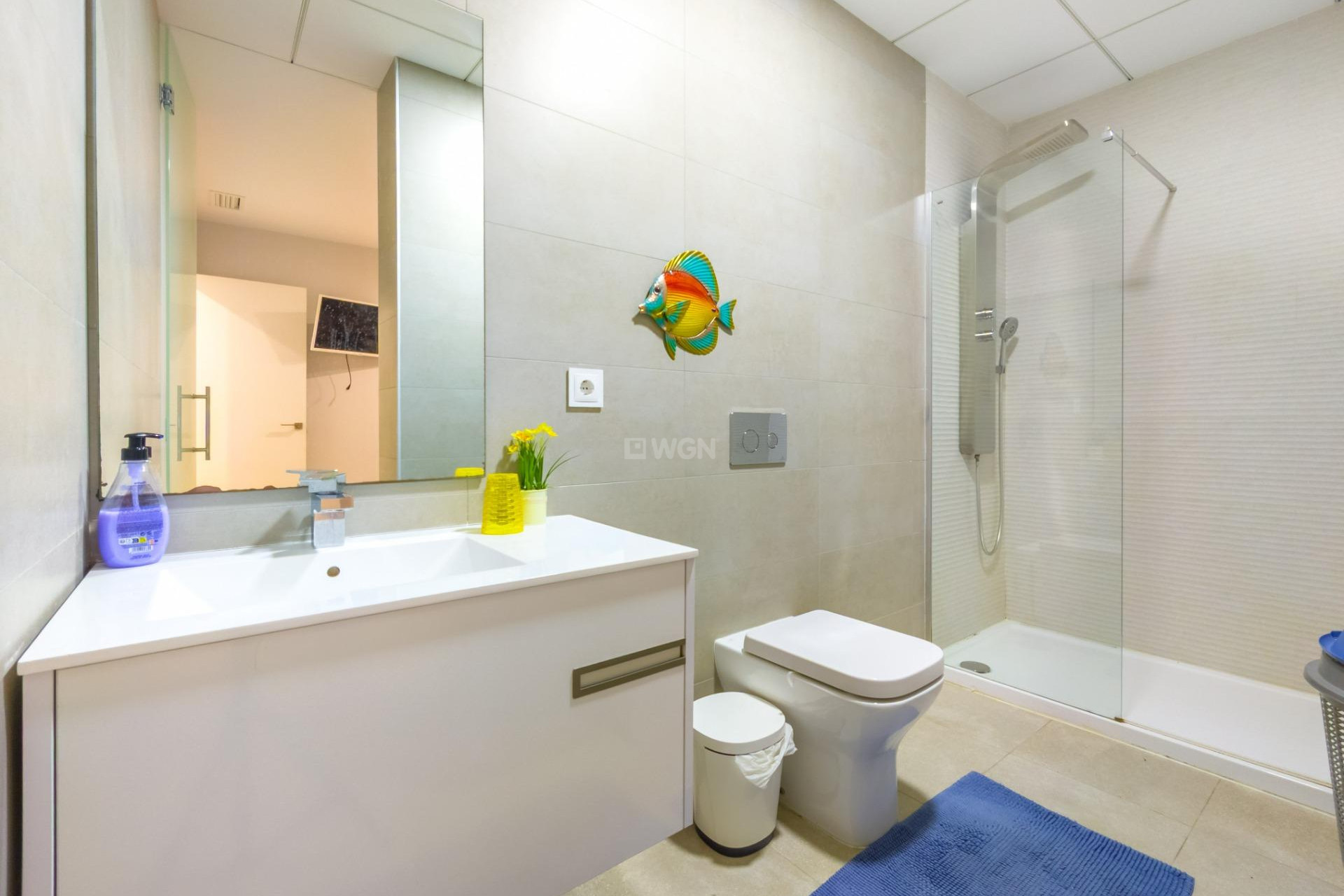 Resale - Apartment / flat - Torrevieja - Estacion De Autobuses