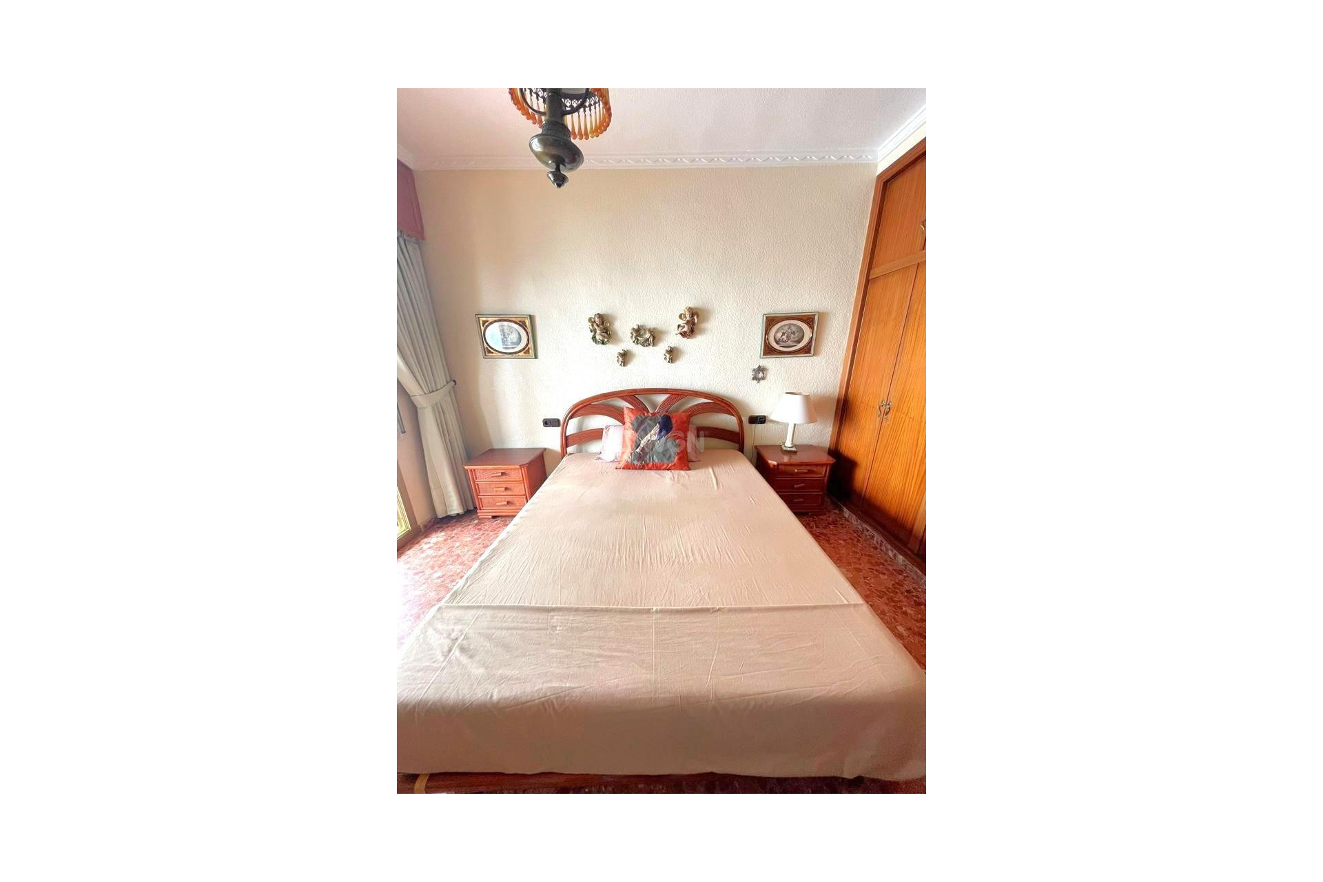 Resale - Apartment / flat - Torrevieja - Estacion De Autobuses