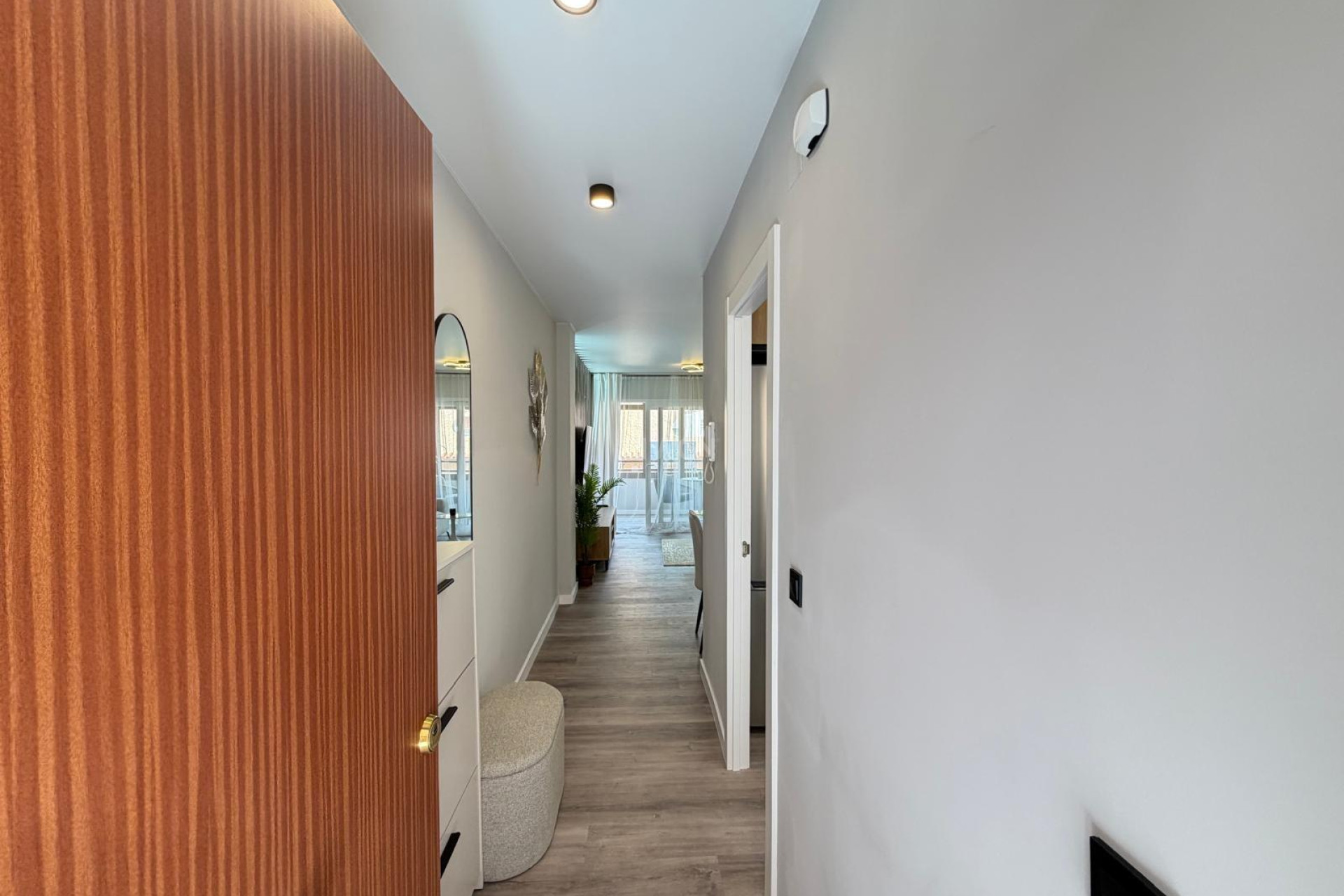 Resale - Apartment / flat - Torrevieja - Estacion De Autobuses