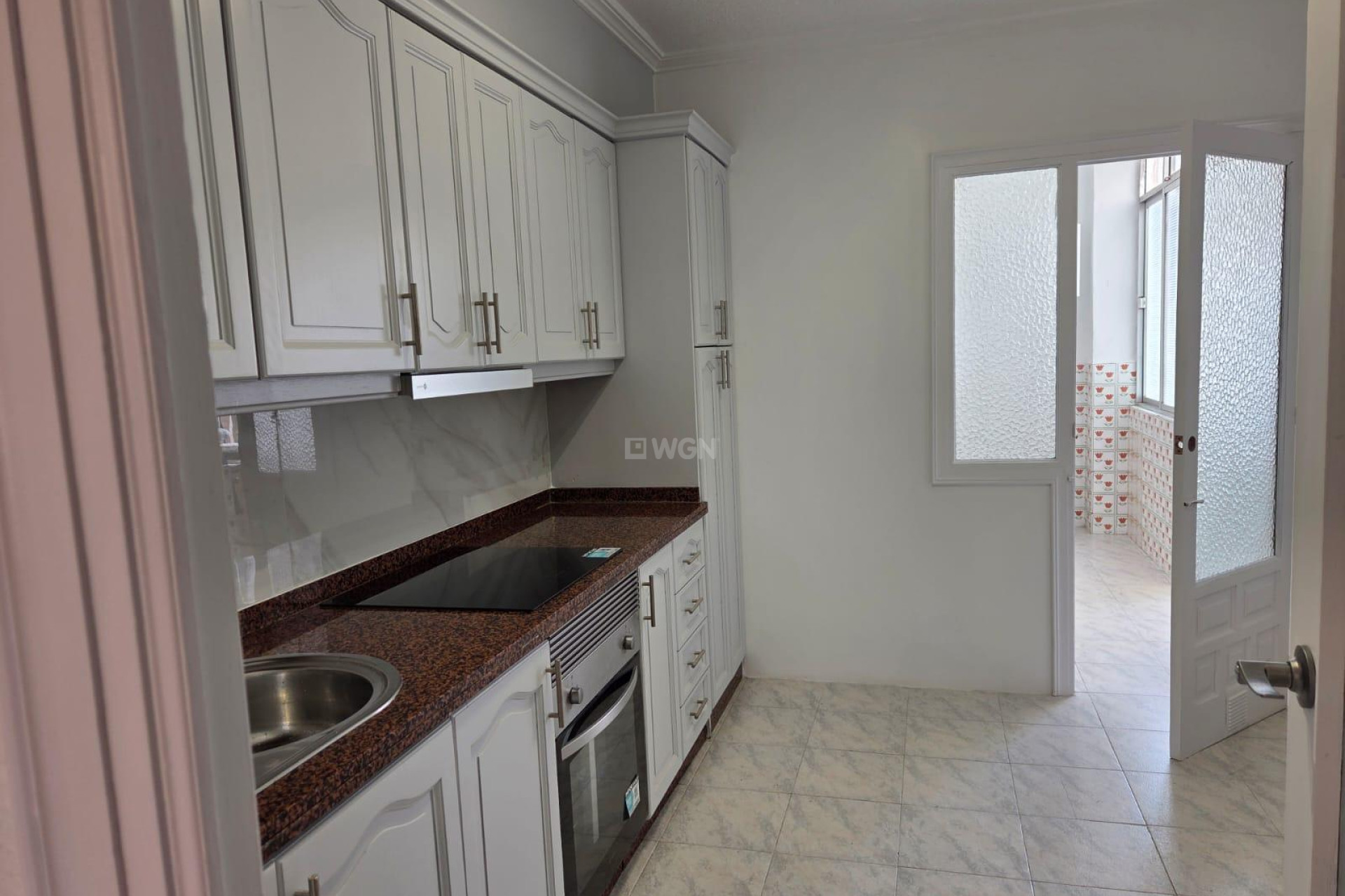 Resale - Apartment / flat - Torrevieja - Estacion De Autobuses