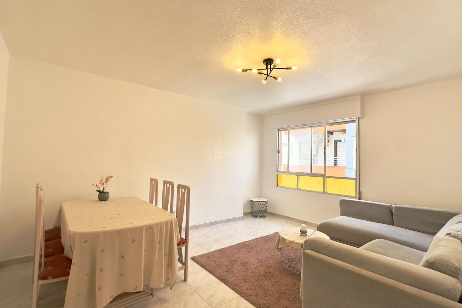 Resale - Apartment / flat - Torrevieja - Estacion De Autobuses