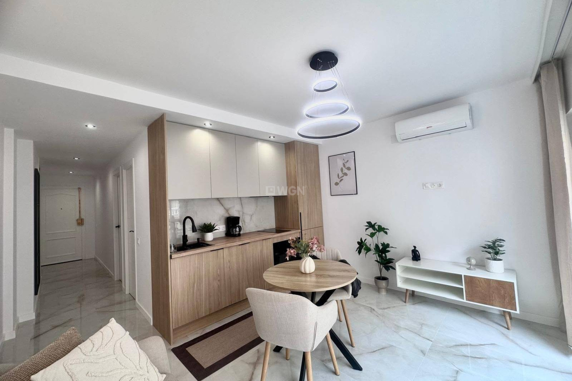 Resale - Apartment / flat - Torrevieja - Estacion De Autobuses