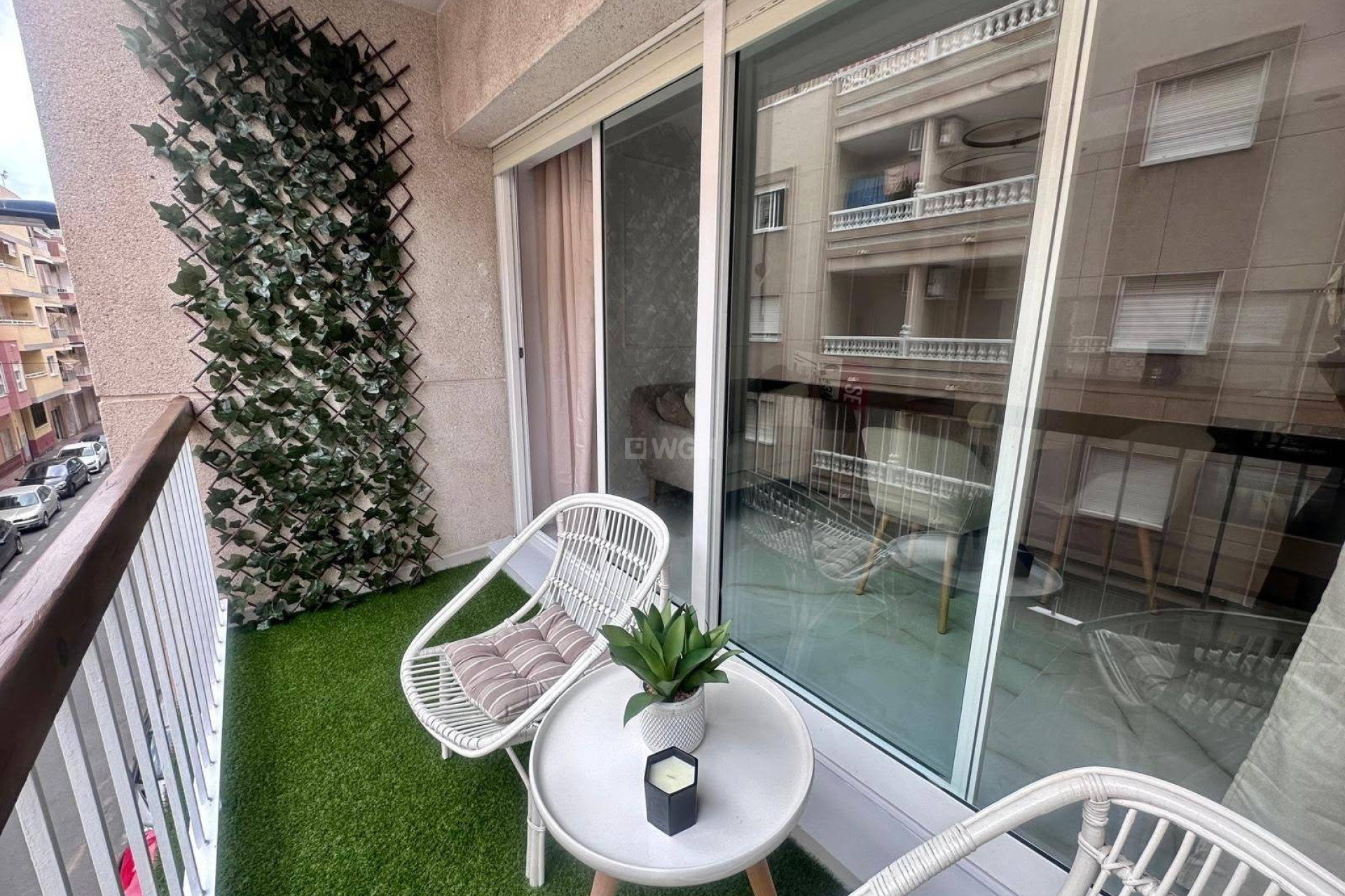 Resale - Apartment / flat - Torrevieja - Estacion De Autobuses