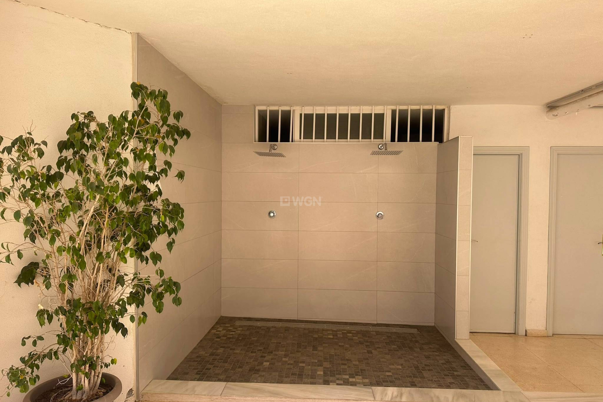 Resale - Apartment / flat - Torrevieja - Estacion De Autobuses