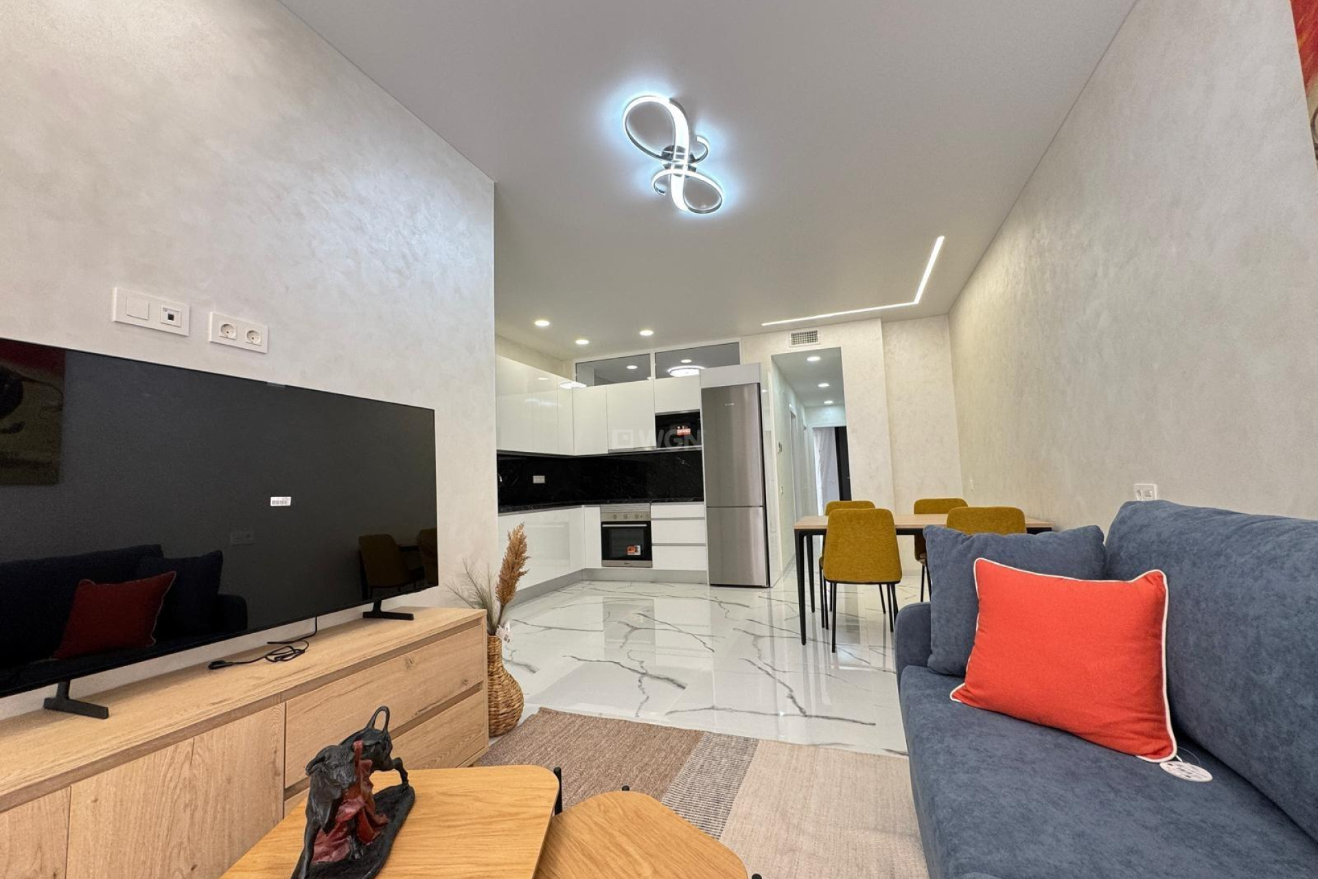 Resale - Apartment / flat - Torrevieja - Estacion De Autobuses