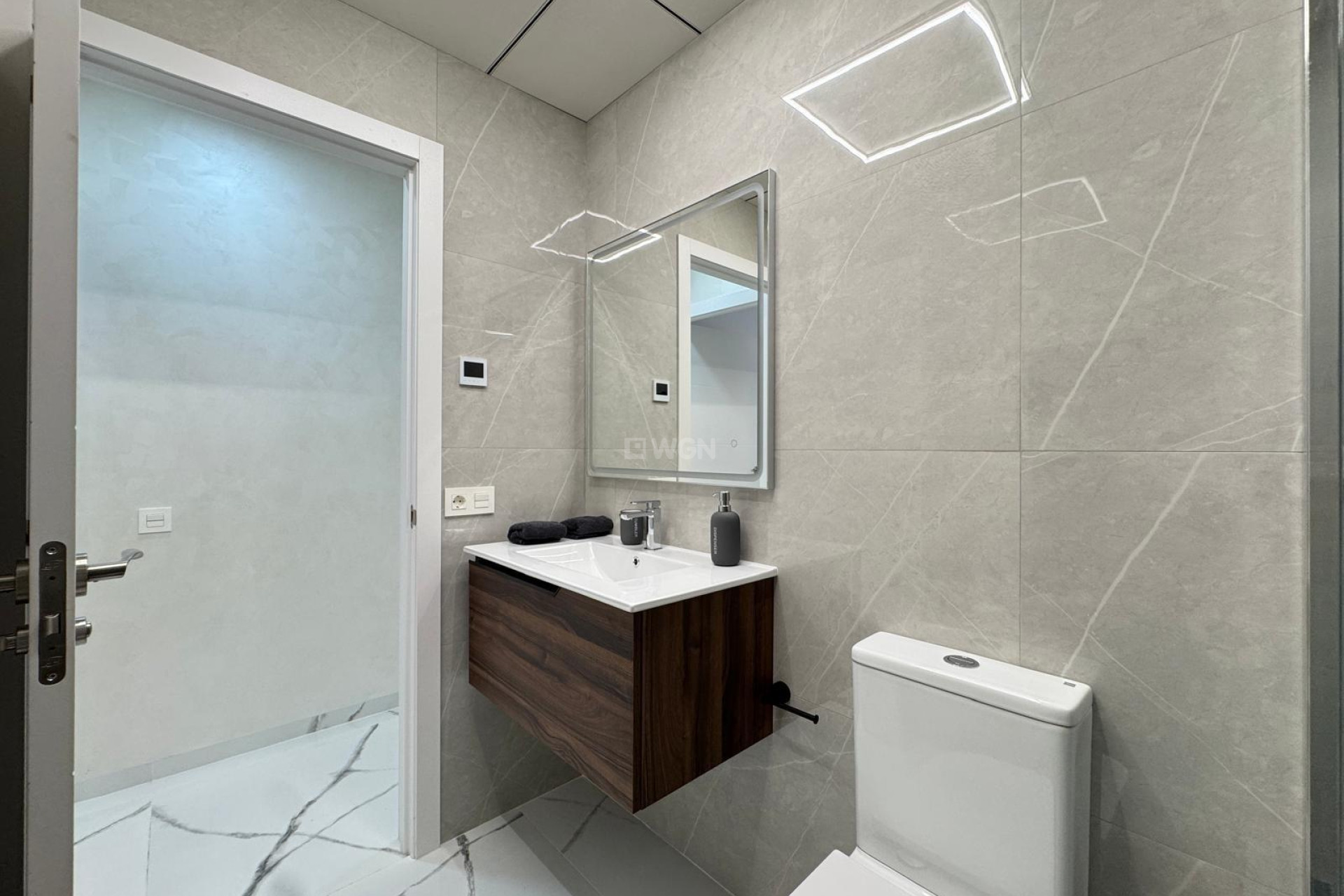 Resale - Apartment / flat - Torrevieja - Estacion De Autobuses