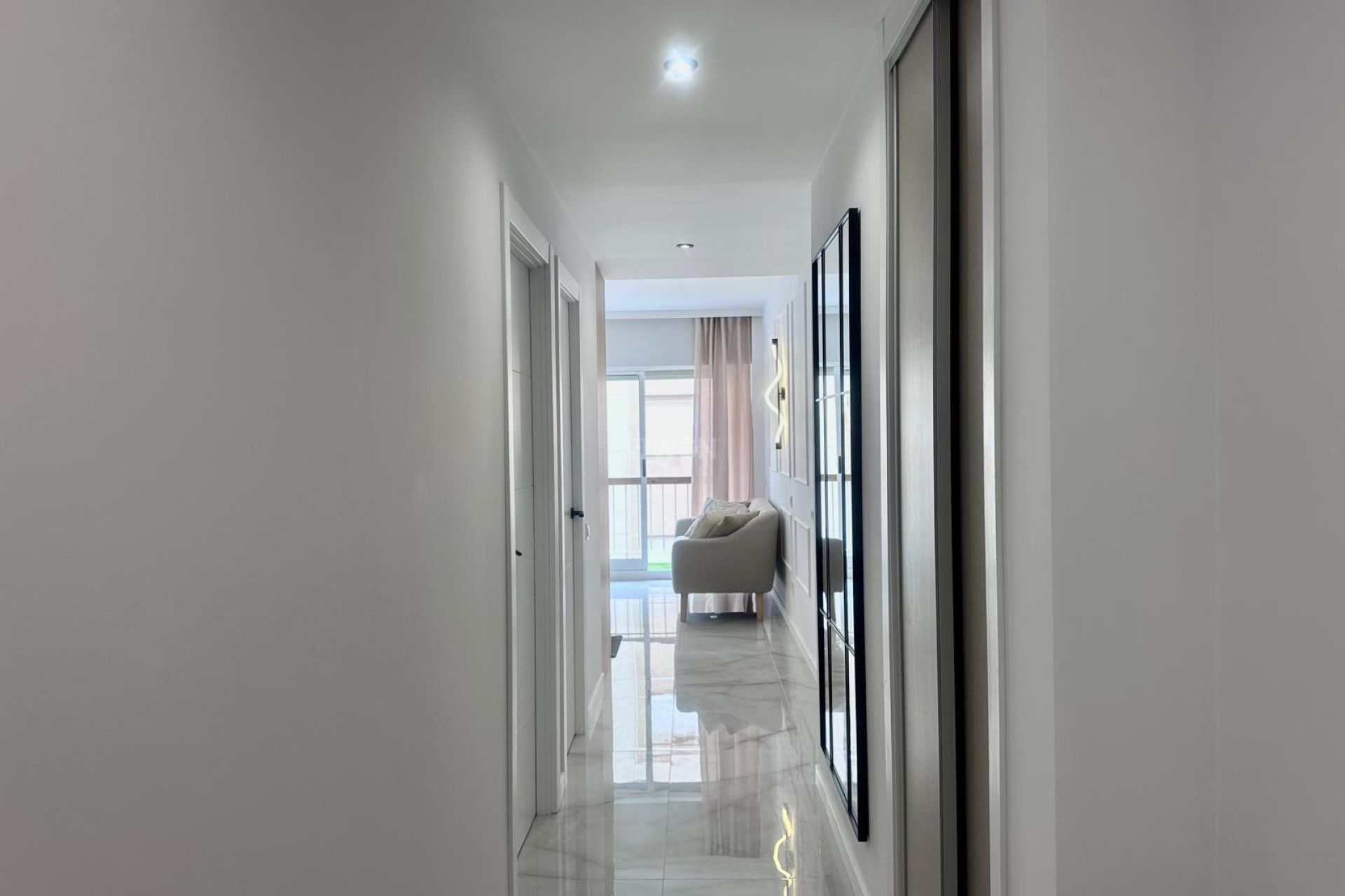 Resale - Apartment / flat - Torrevieja - Estacion De Autobuses