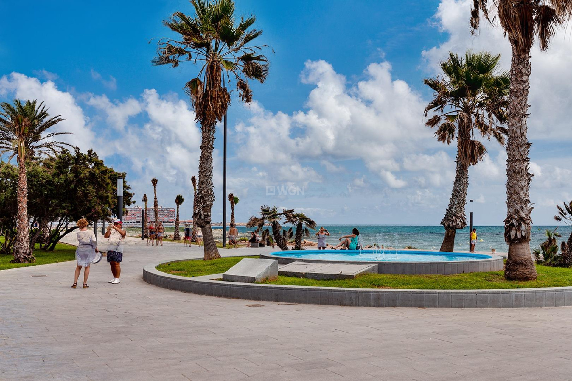 Resale - Apartment / flat - Torrevieja - Estacion De Autobuses