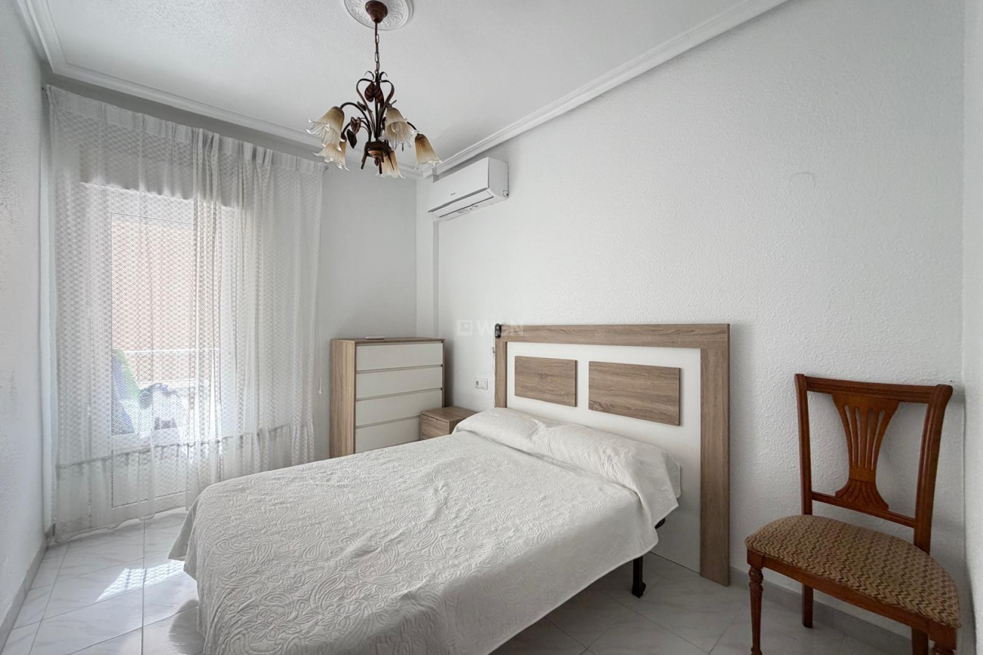 Resale - Apartment / flat - Torrevieja - Estacion De Autobuses