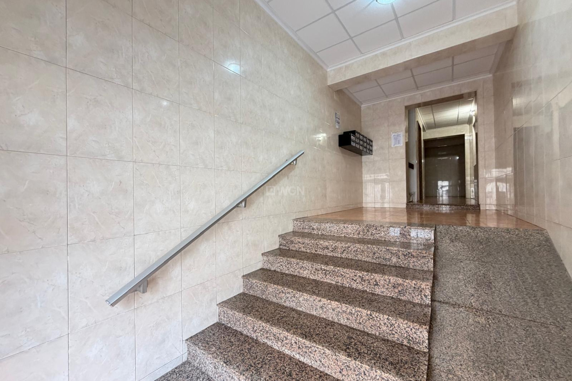 Resale - Apartment / flat - Torrevieja - Estacion De Autobuses