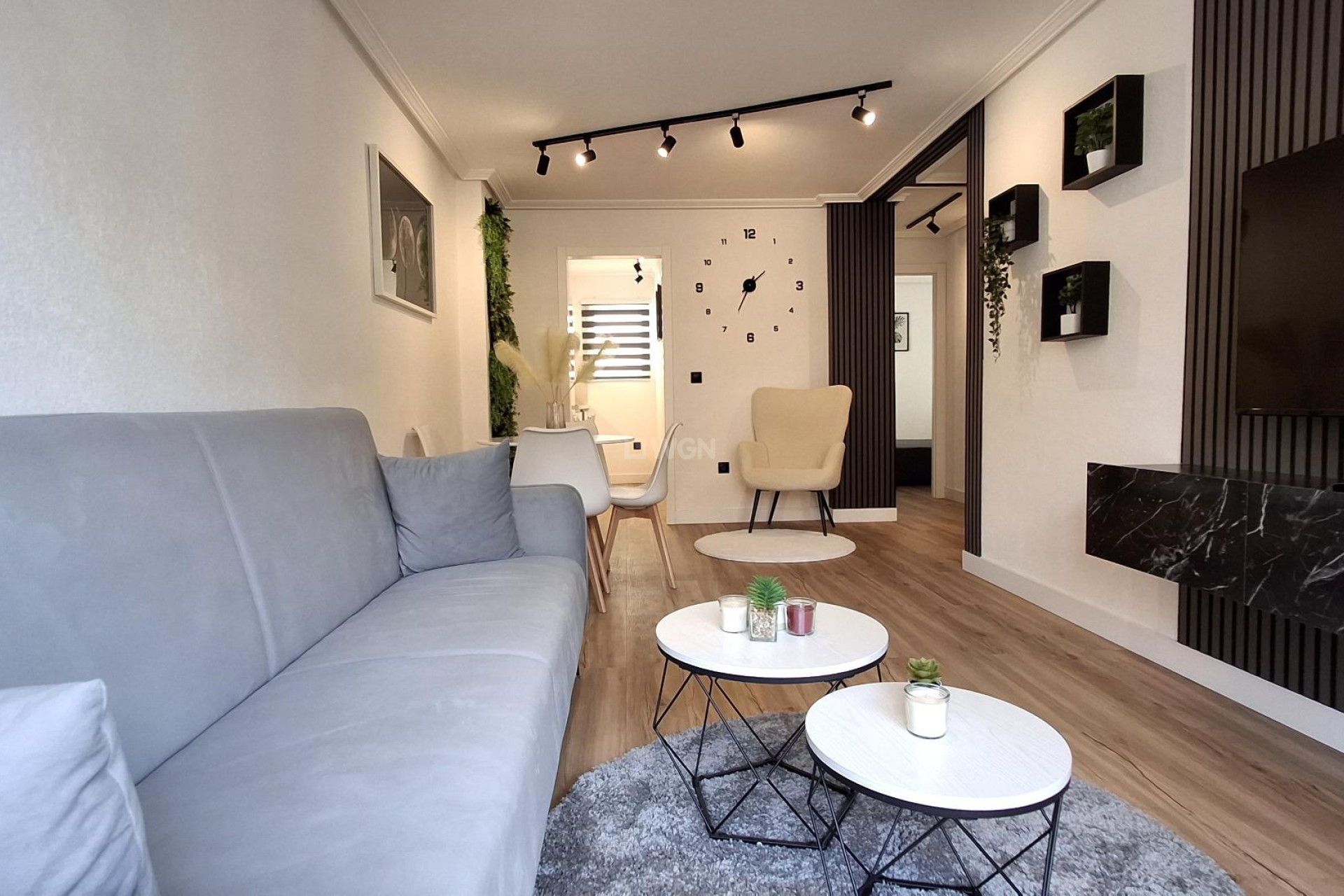 Resale - Apartment / flat - Torrevieja - Estacion De Autobuses