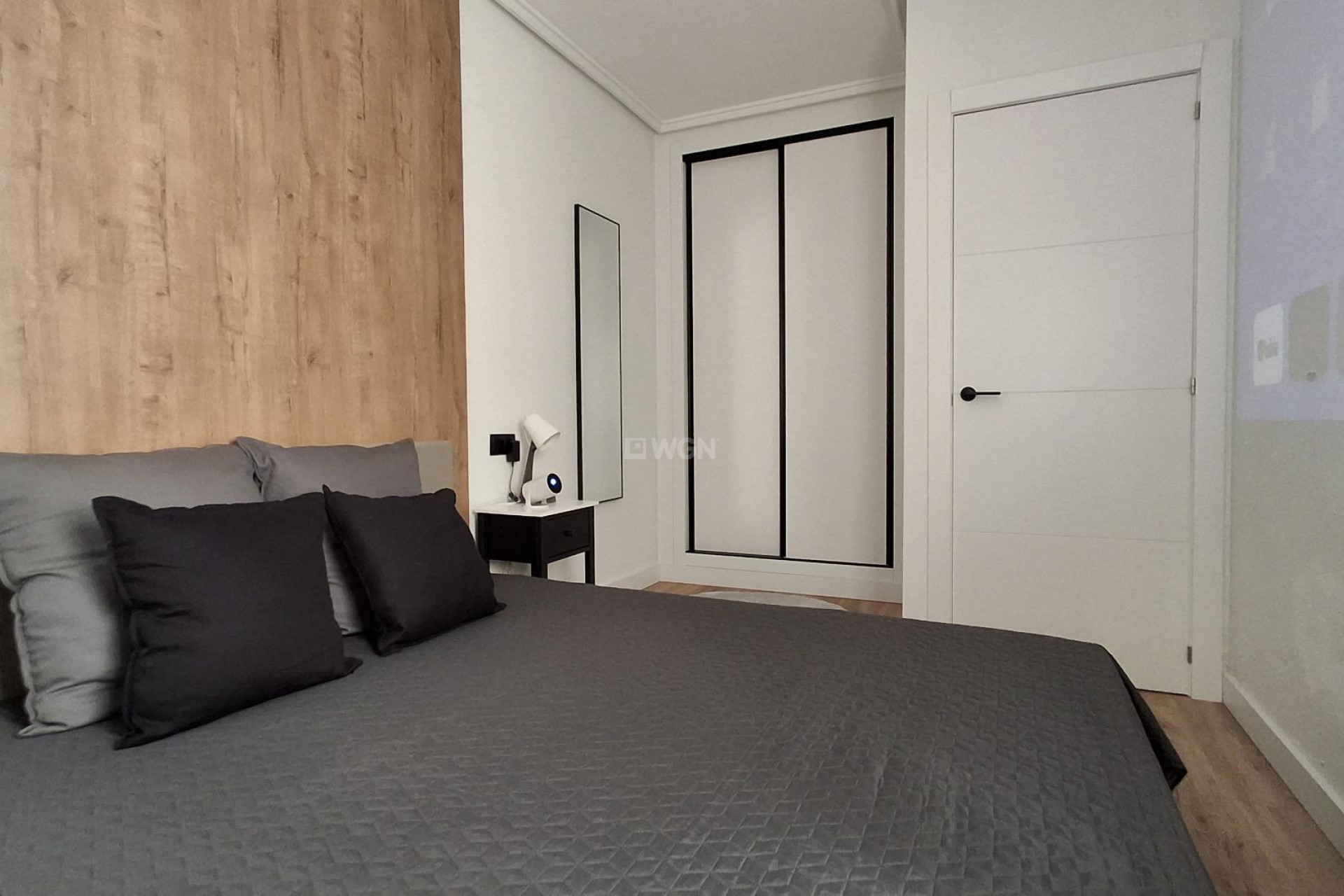 Resale - Apartment / flat - Torrevieja - Estacion De Autobuses