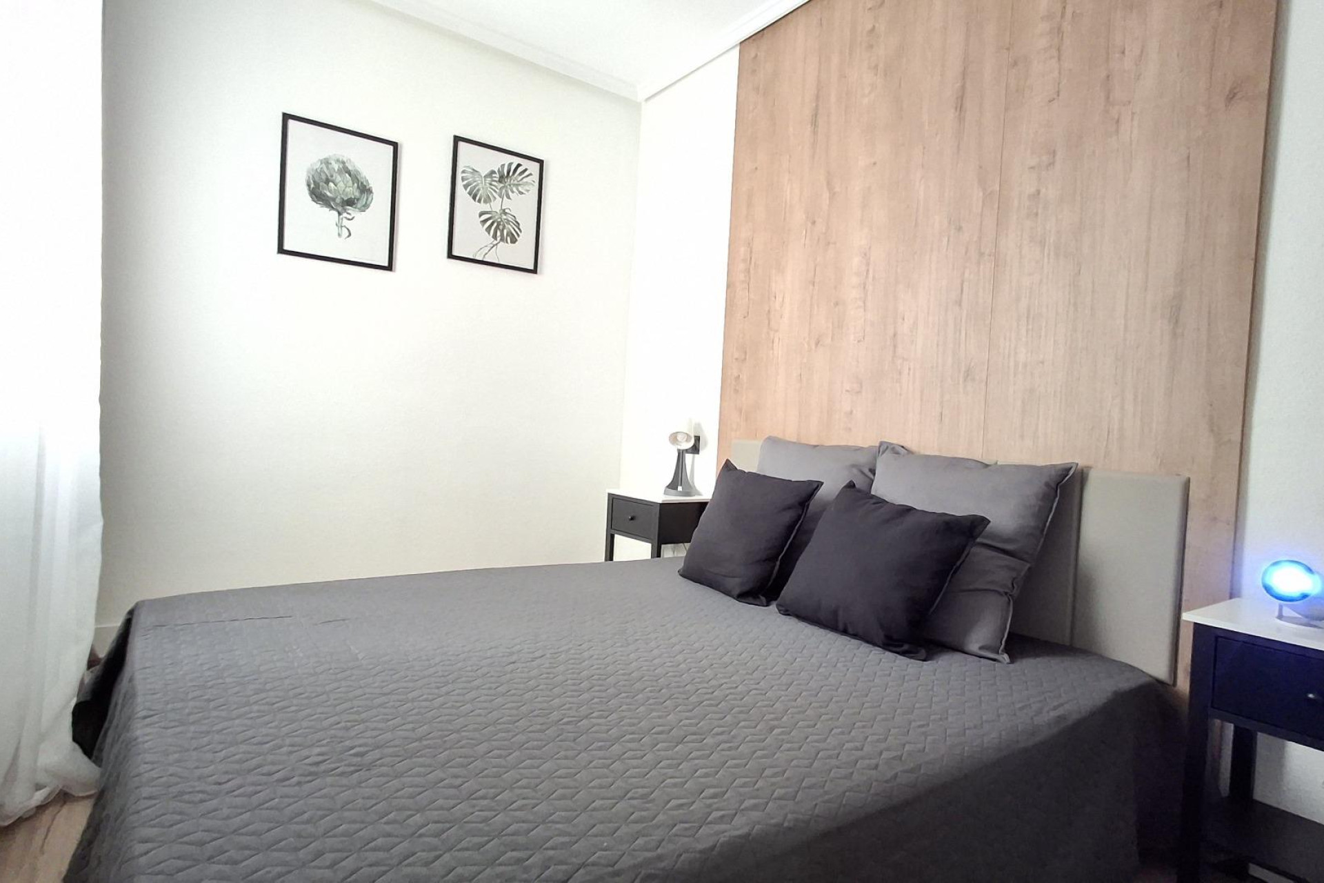 Resale - Apartment / flat - Torrevieja - Estacion De Autobuses