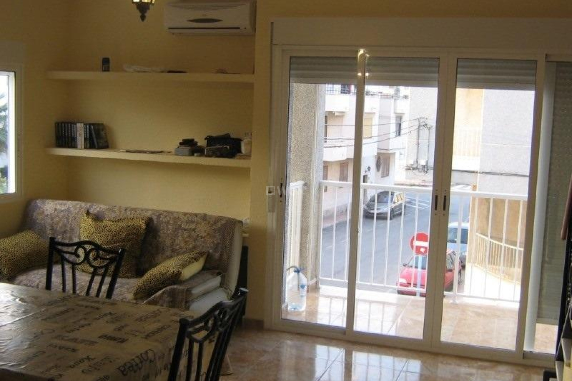 Resale - Apartment / flat - Torrevieja - Estacion De Autobuses