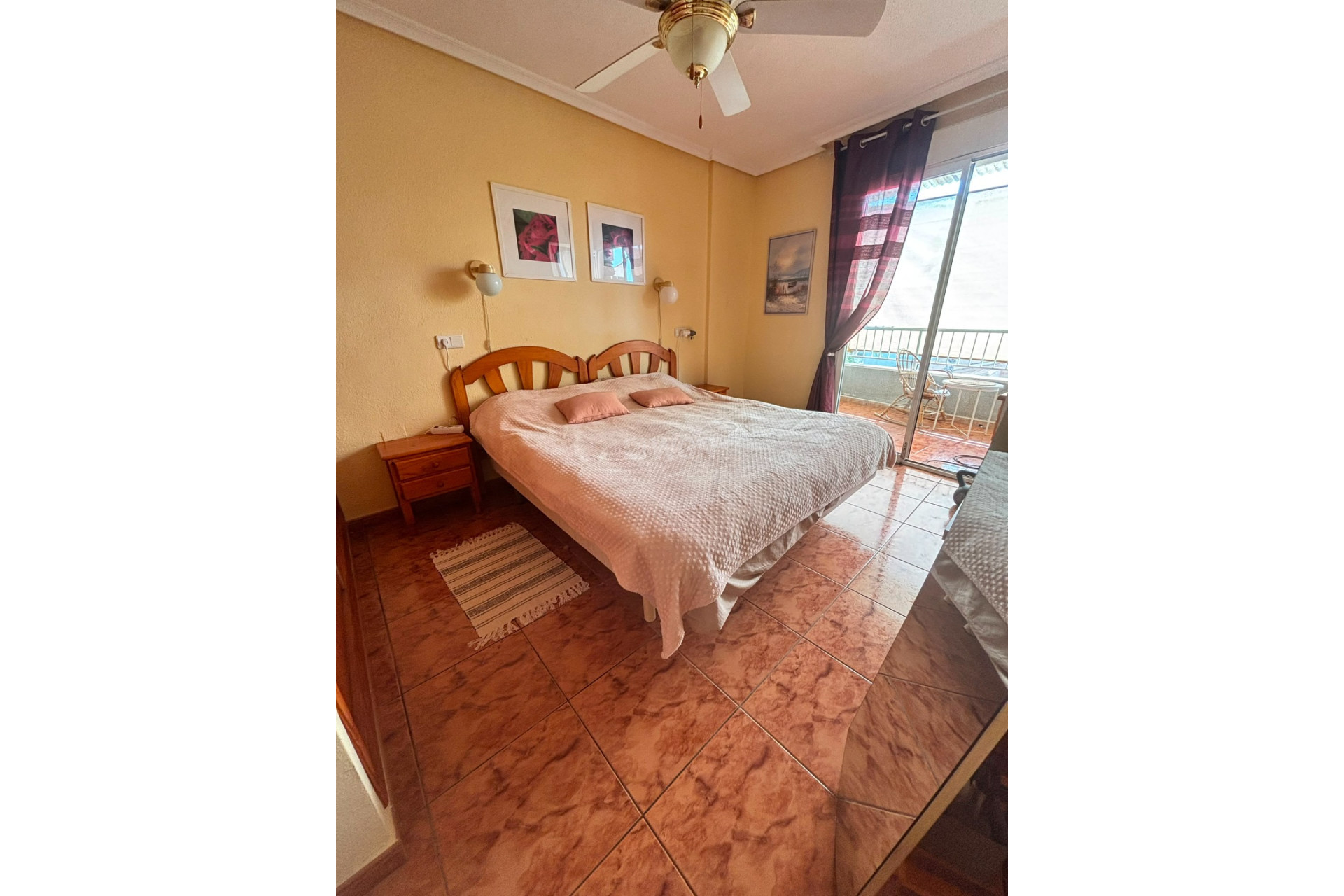 Resale - Apartment / flat - Torrevieja - Estacion De Autobuses