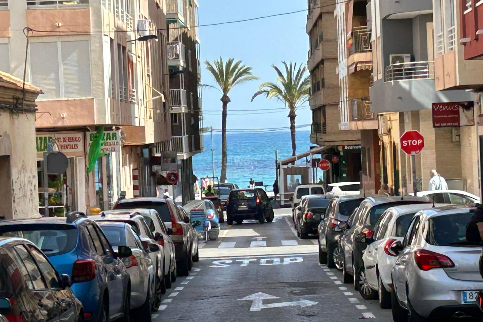 Resale - Apartment / flat - Torrevieja - Estacion De Autobuses