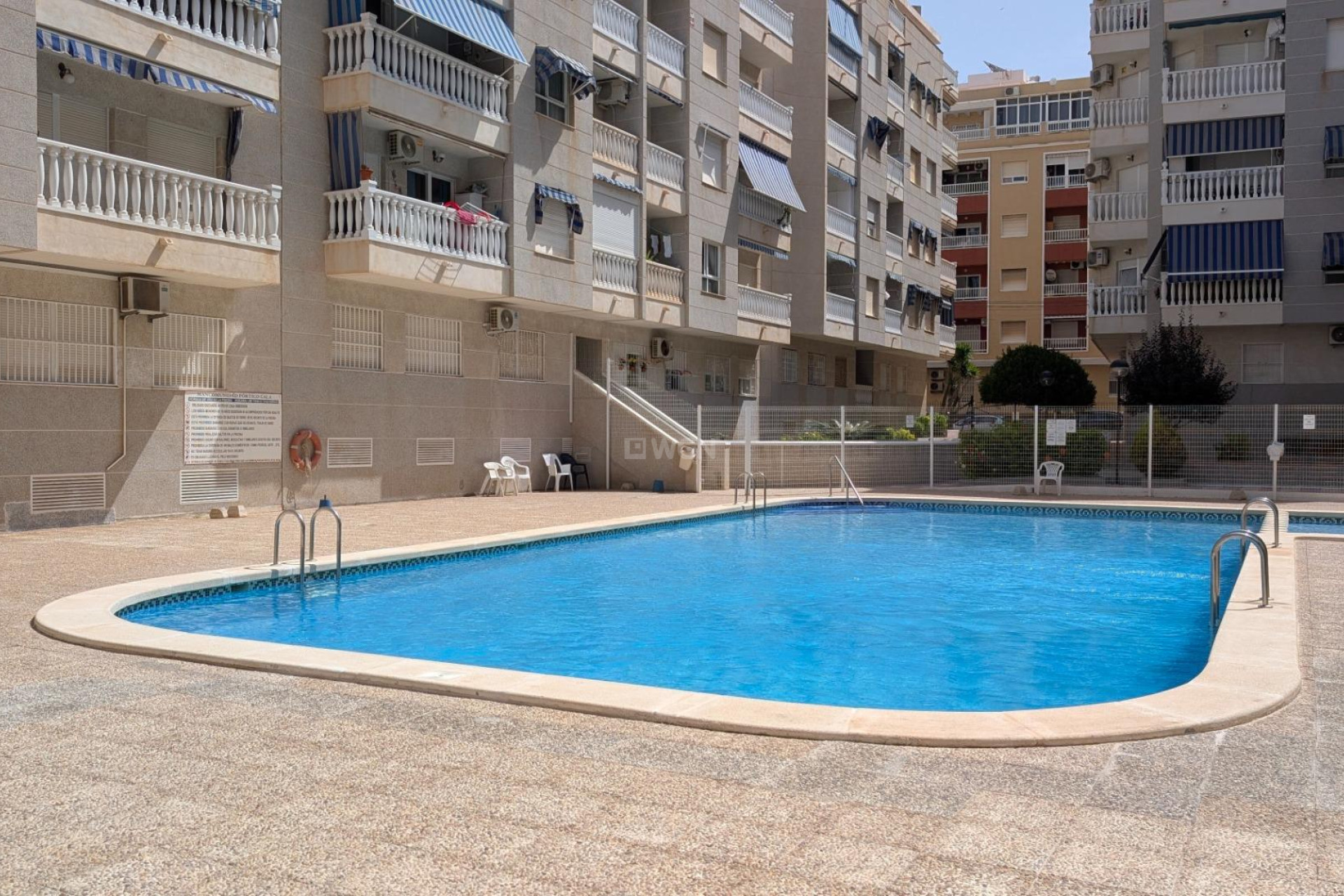 Resale - Apartment / flat - Torrevieja - Estacion De Autobuses