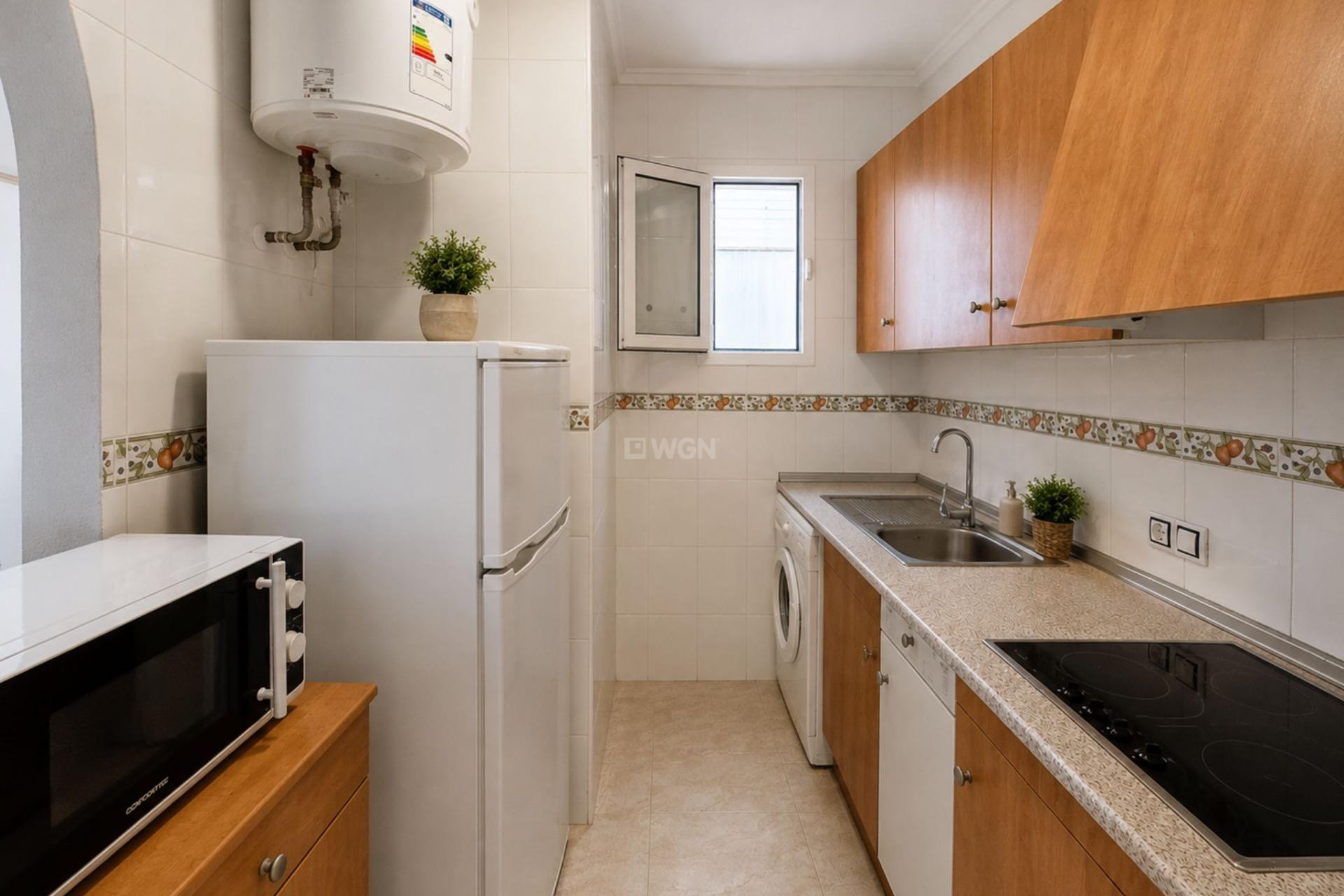Resale - Apartment / flat - Torrevieja - Estacion De Autobuses