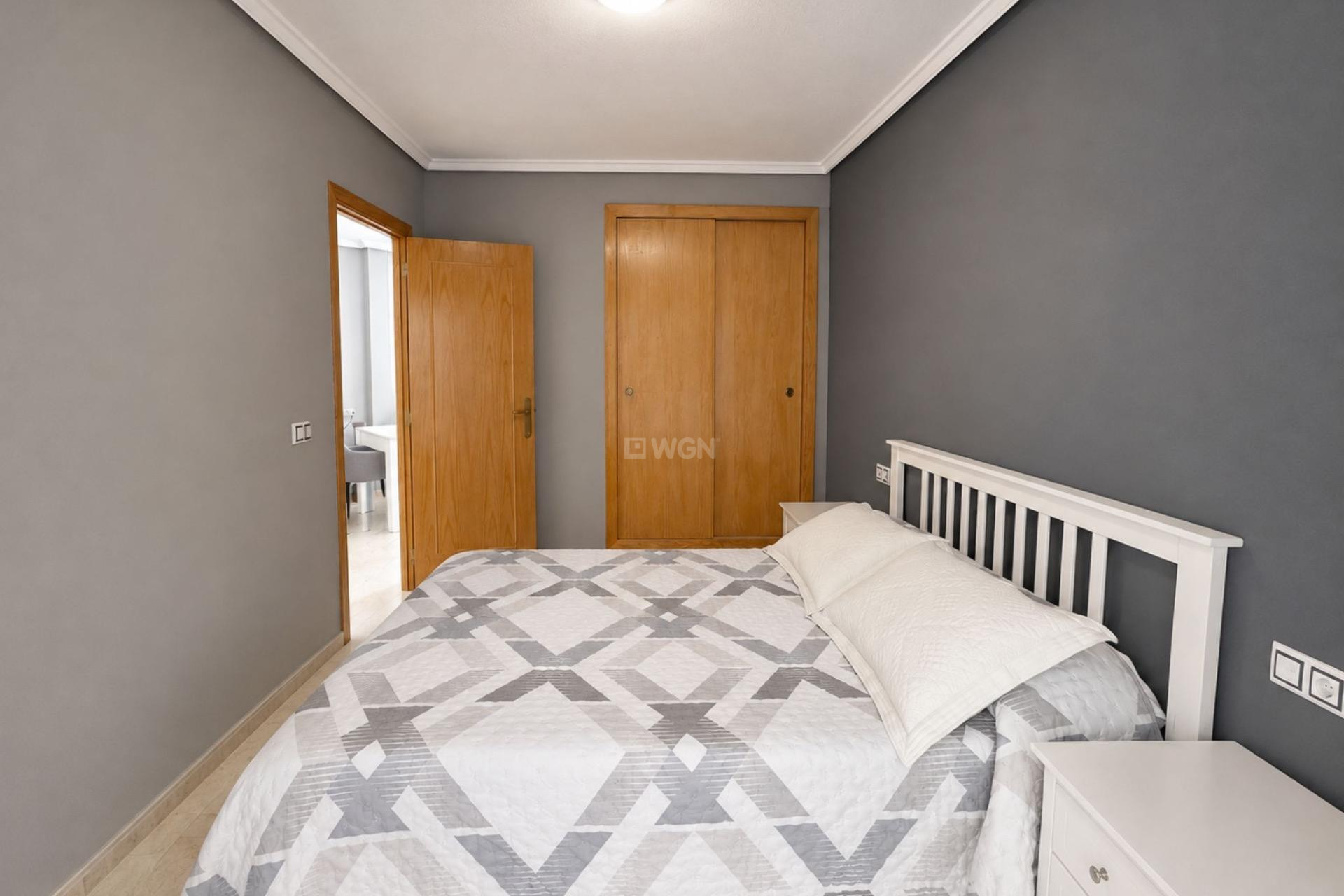Resale - Apartment / flat - Torrevieja - Estacion De Autobuses