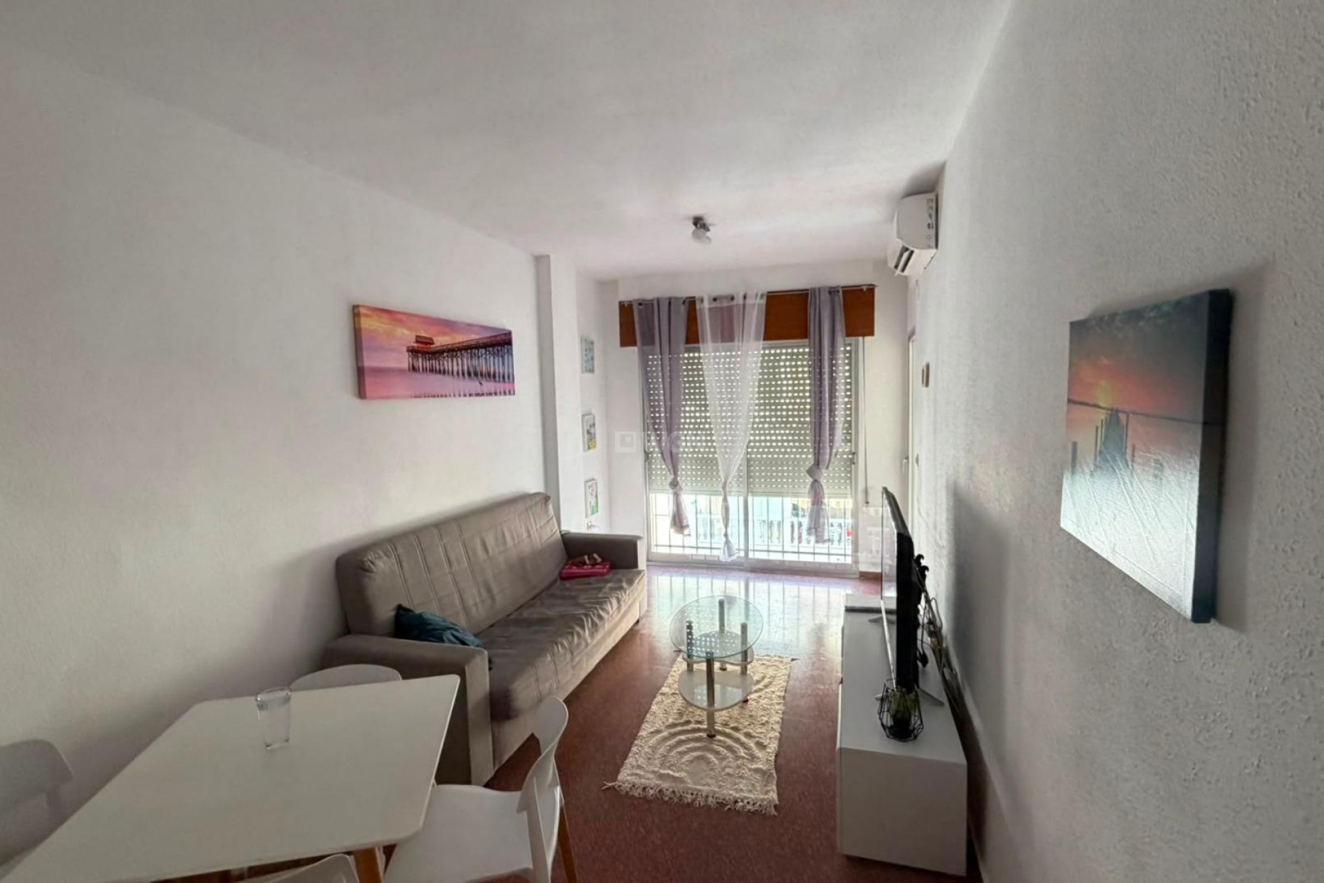 Resale - Apartment / flat - Torrevieja - Habaneras
