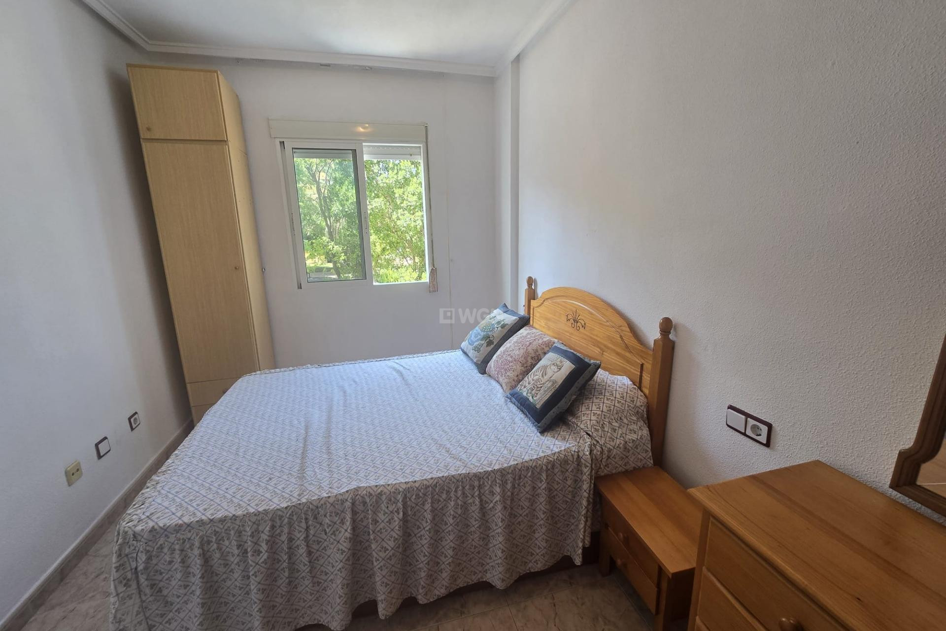 Resale - Apartment / flat - Torrevieja - Habaneras