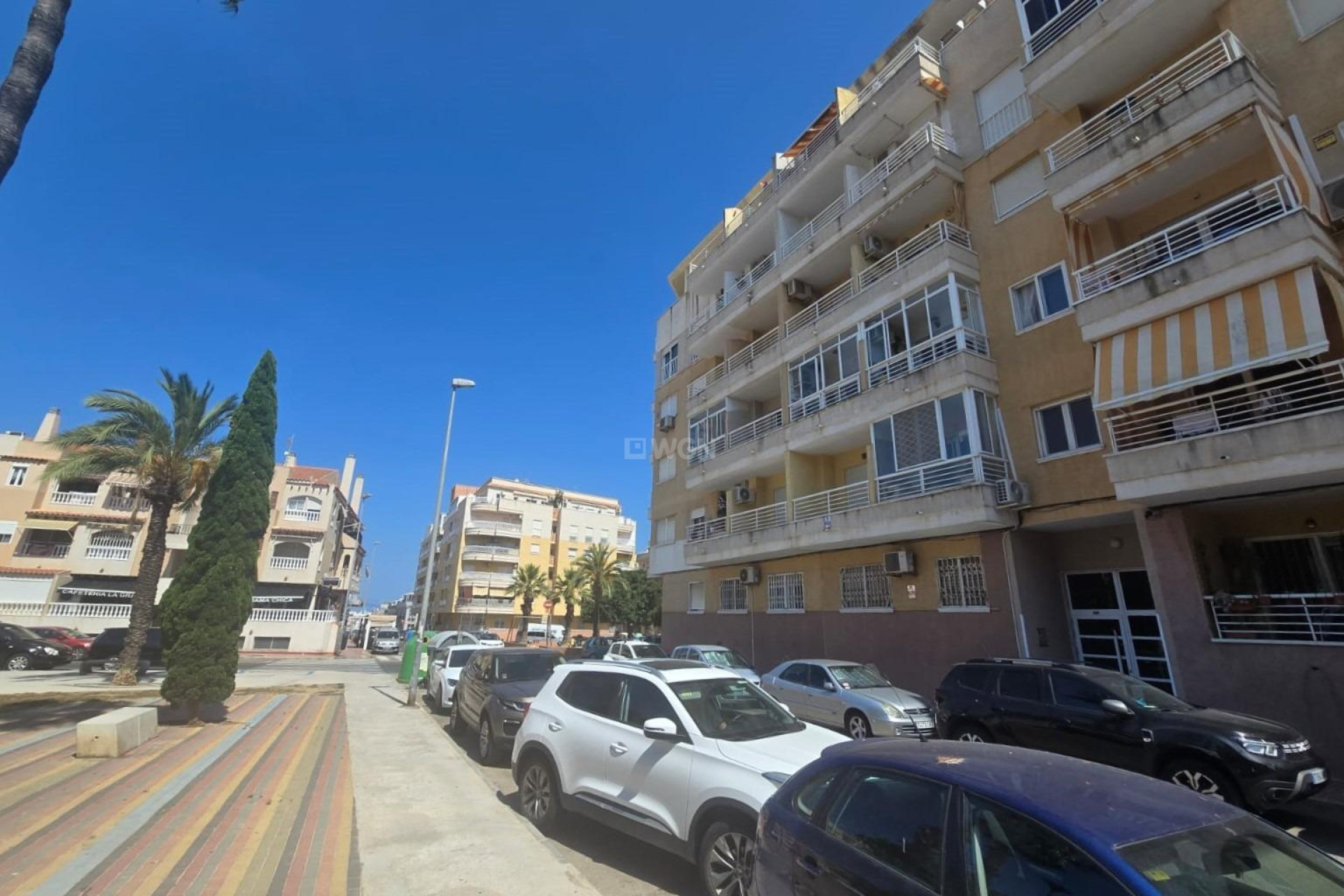 Resale - Apartment / flat - Torrevieja - Habaneras