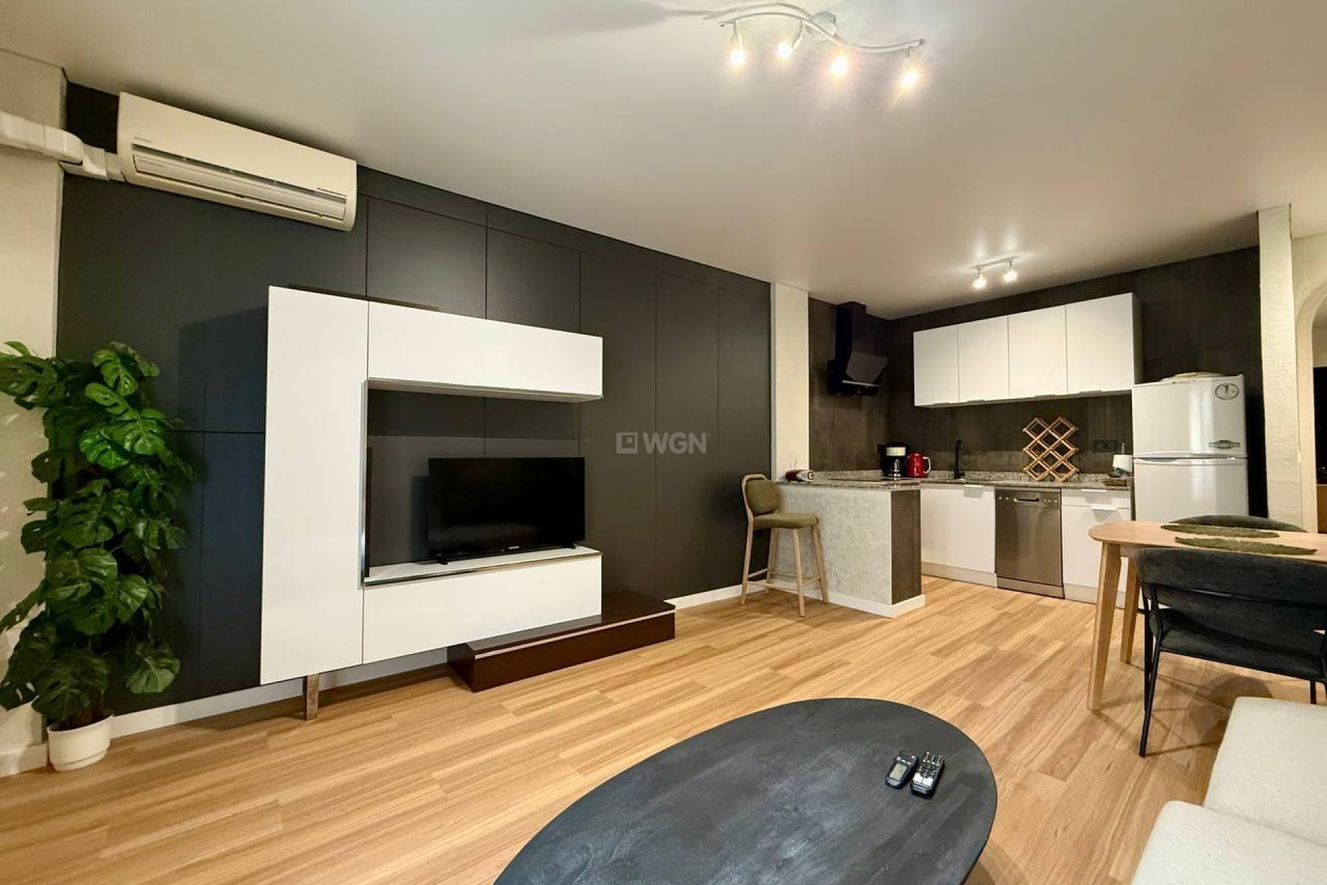 Resale - Apartment / flat - Torrevieja - Habaneras