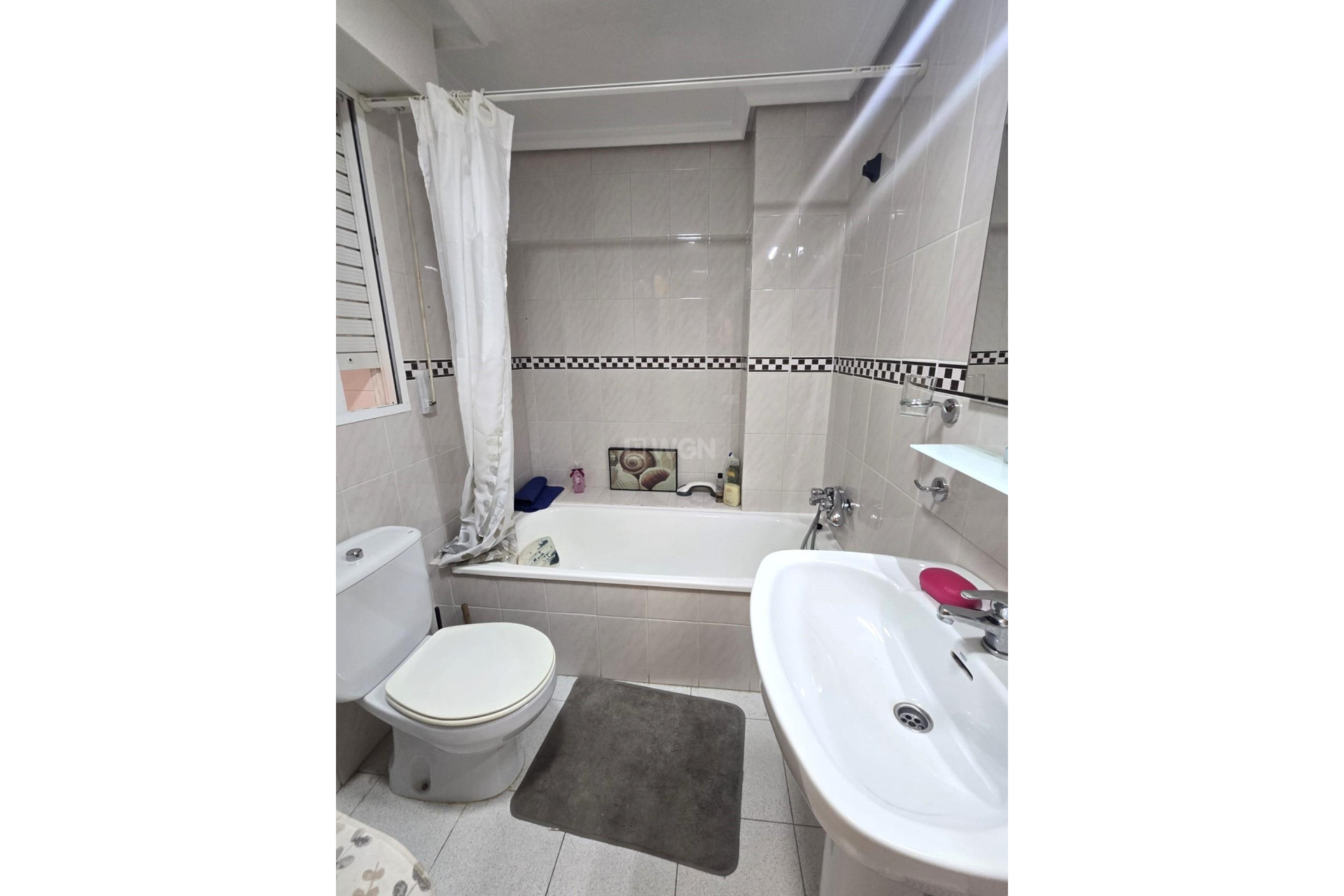Resale - Apartment / flat - Torrevieja - La Mata Pueblo