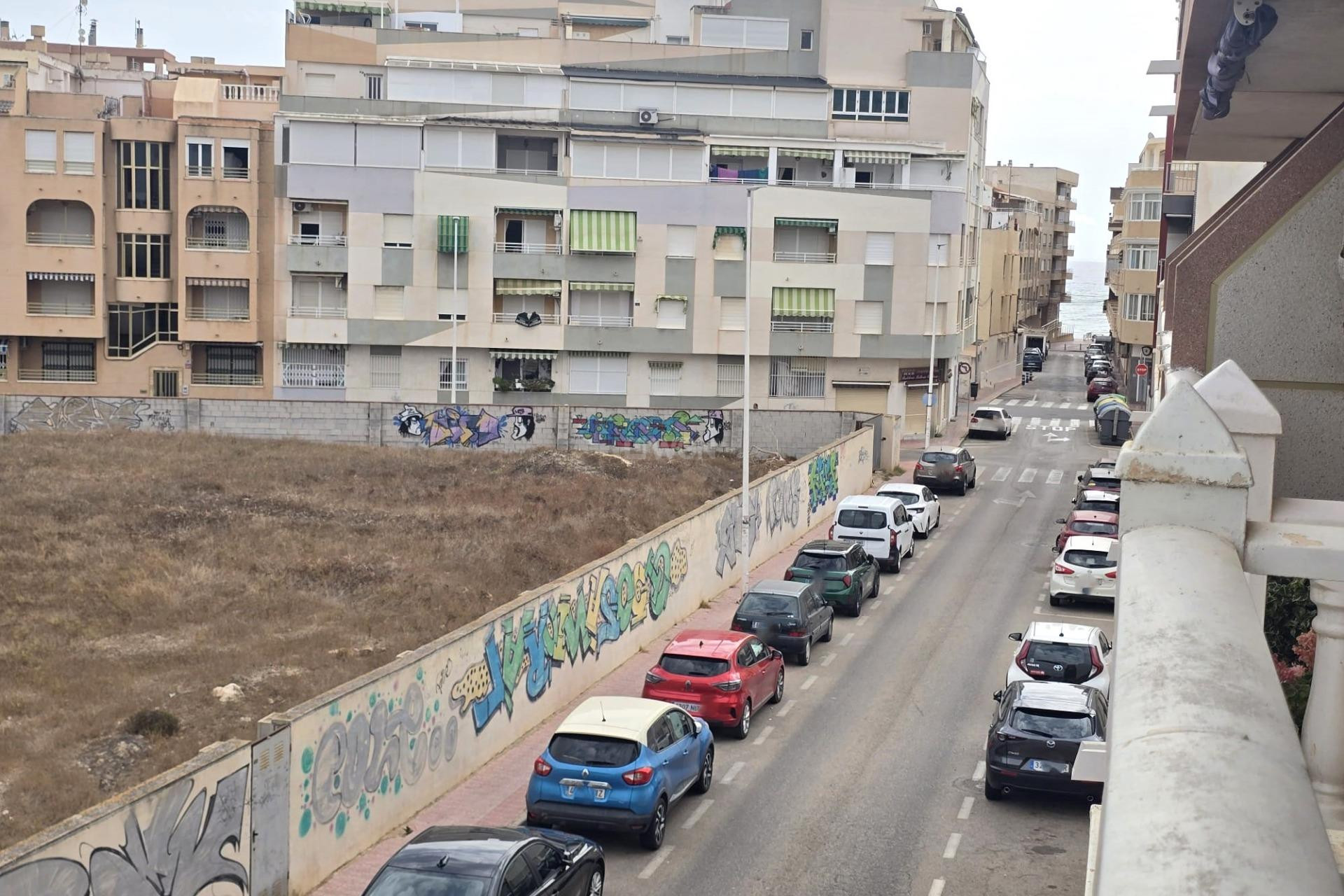 Resale - Apartment / flat - Torrevieja - La Mata Pueblo