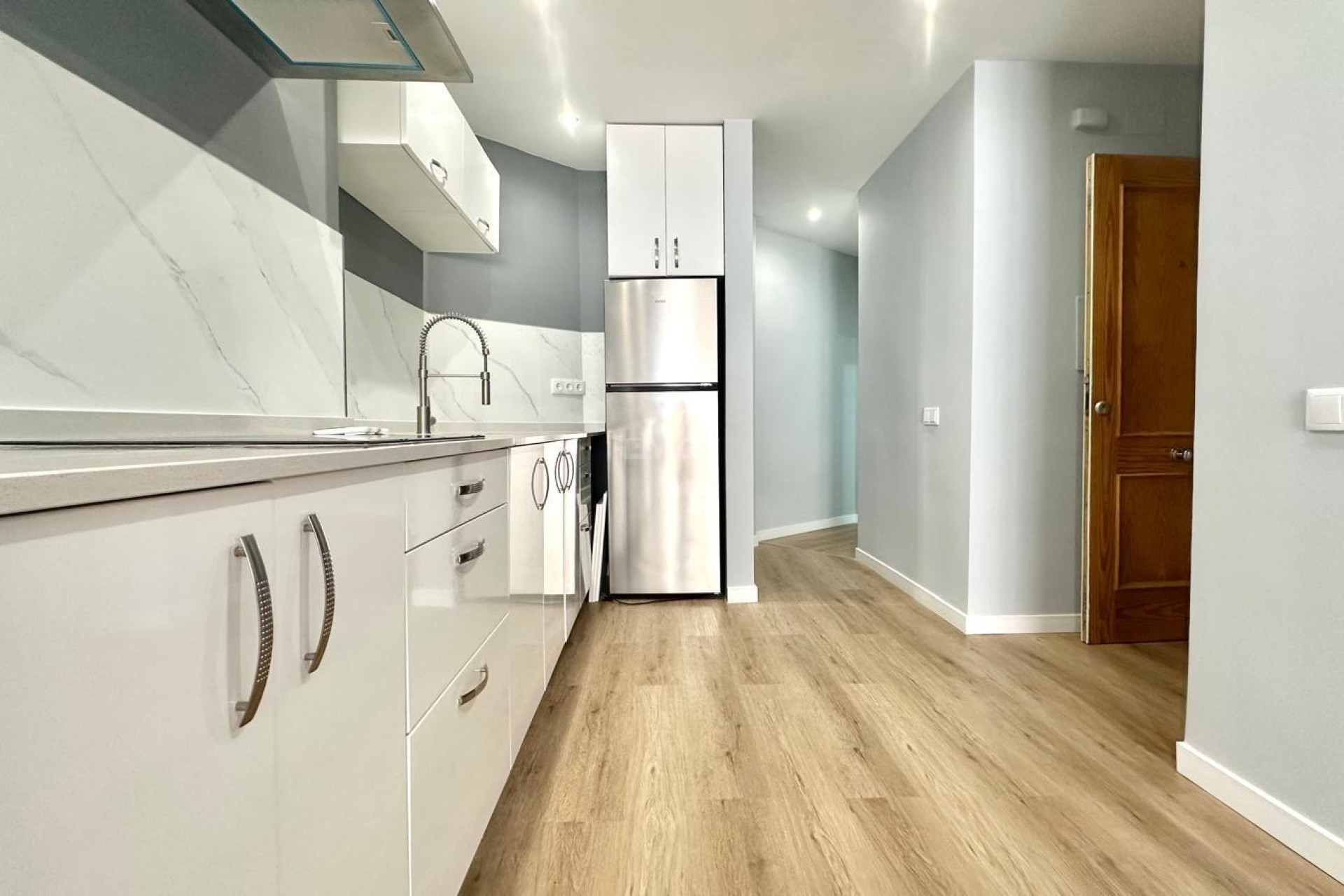 Resale - Apartment / flat - Torrevieja - La Mata Pueblo