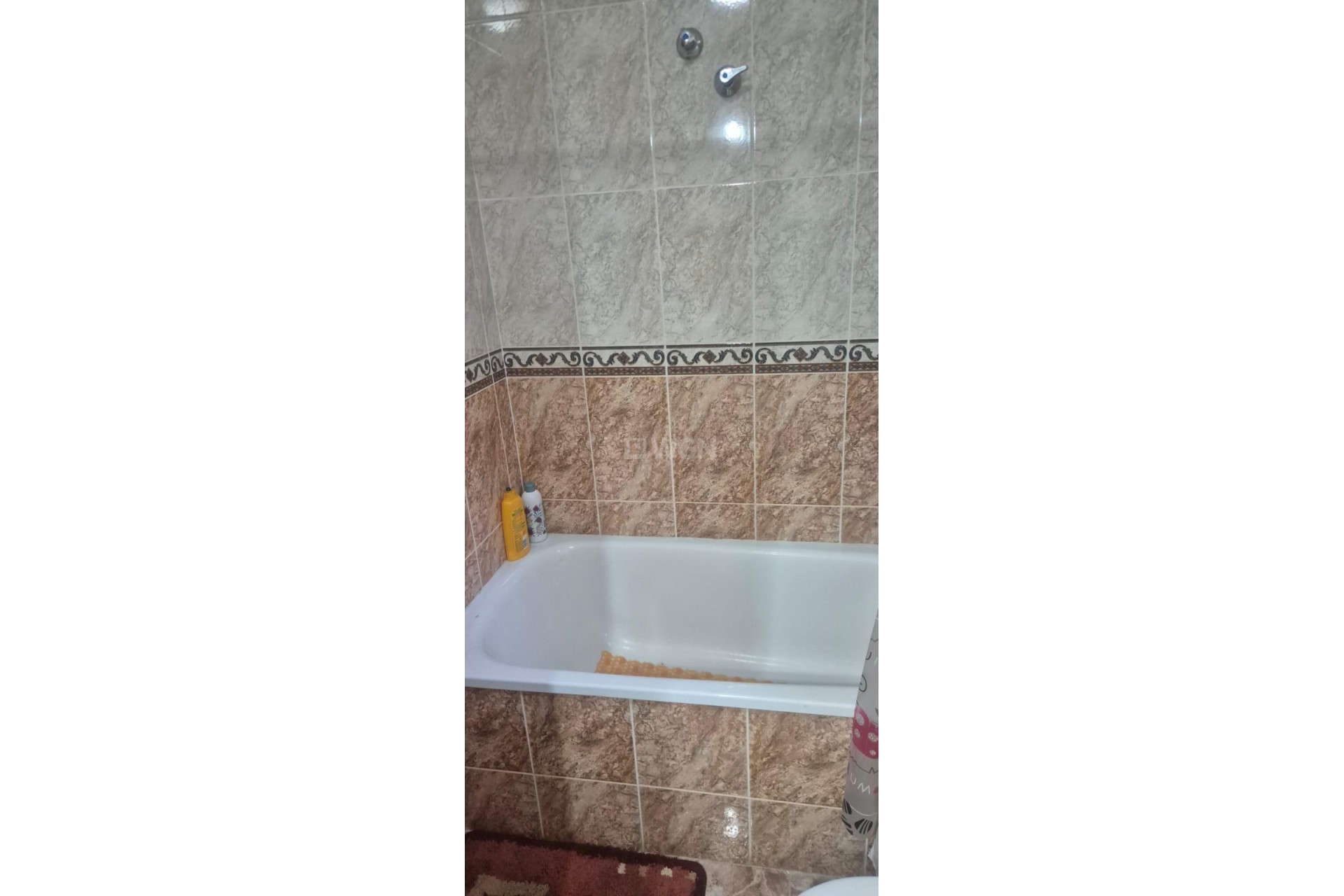 Resale - Apartment / flat - Torrevieja - La Mata Pueblo