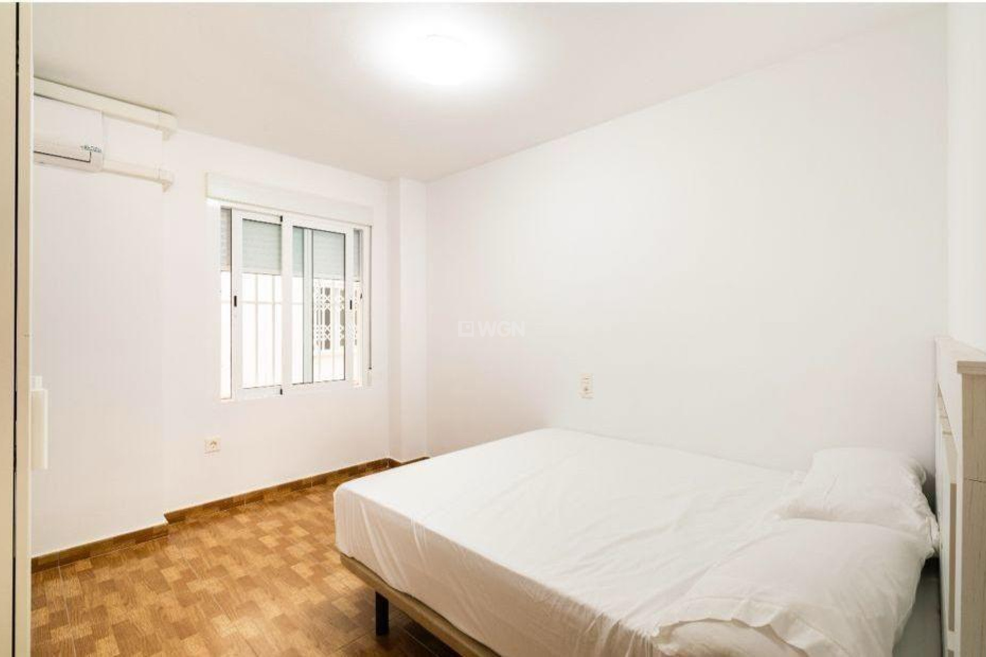 Resale - Apartment / flat - Torrevieja - La Mata Pueblo