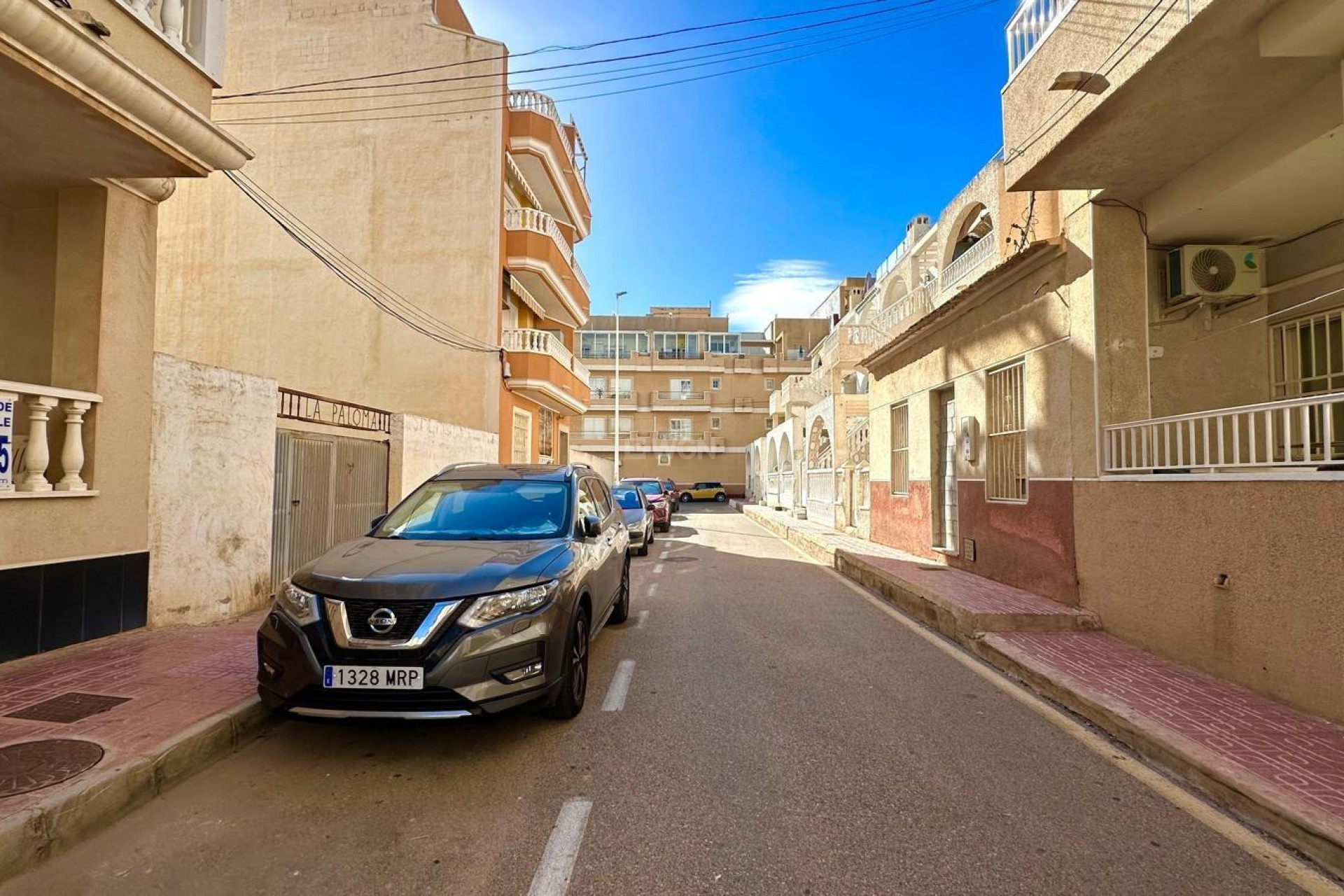 Resale - Apartment / flat - Torrevieja - La Mata Pueblo