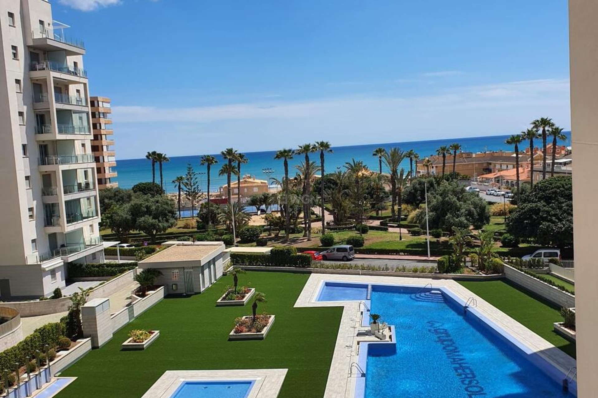 Resale - Apartment / flat - Torrevieja - La Mata
