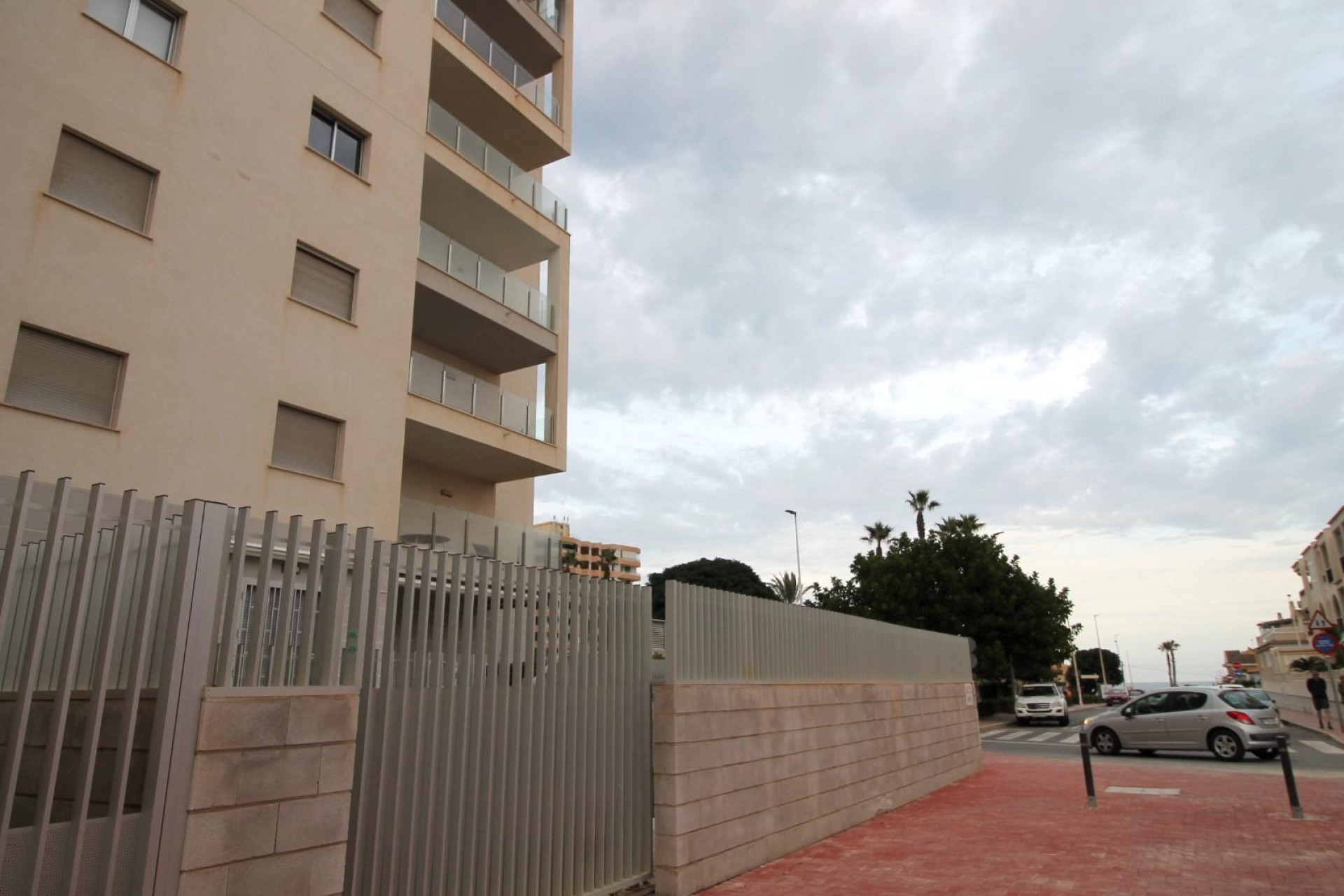 Resale - Apartment / flat - Torrevieja - La Mata