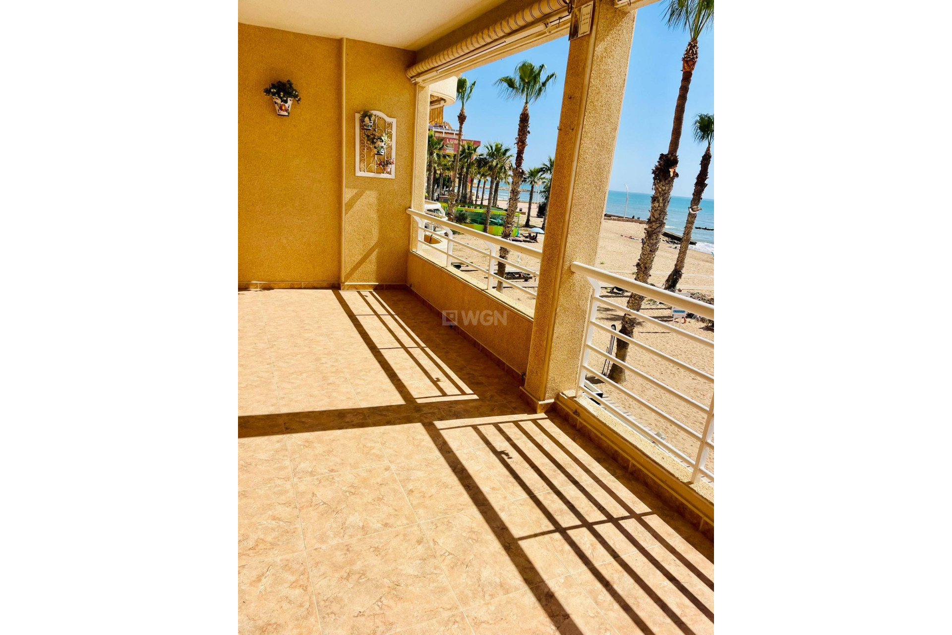 Resale - Apartment / flat - Torrevieja - La Mata