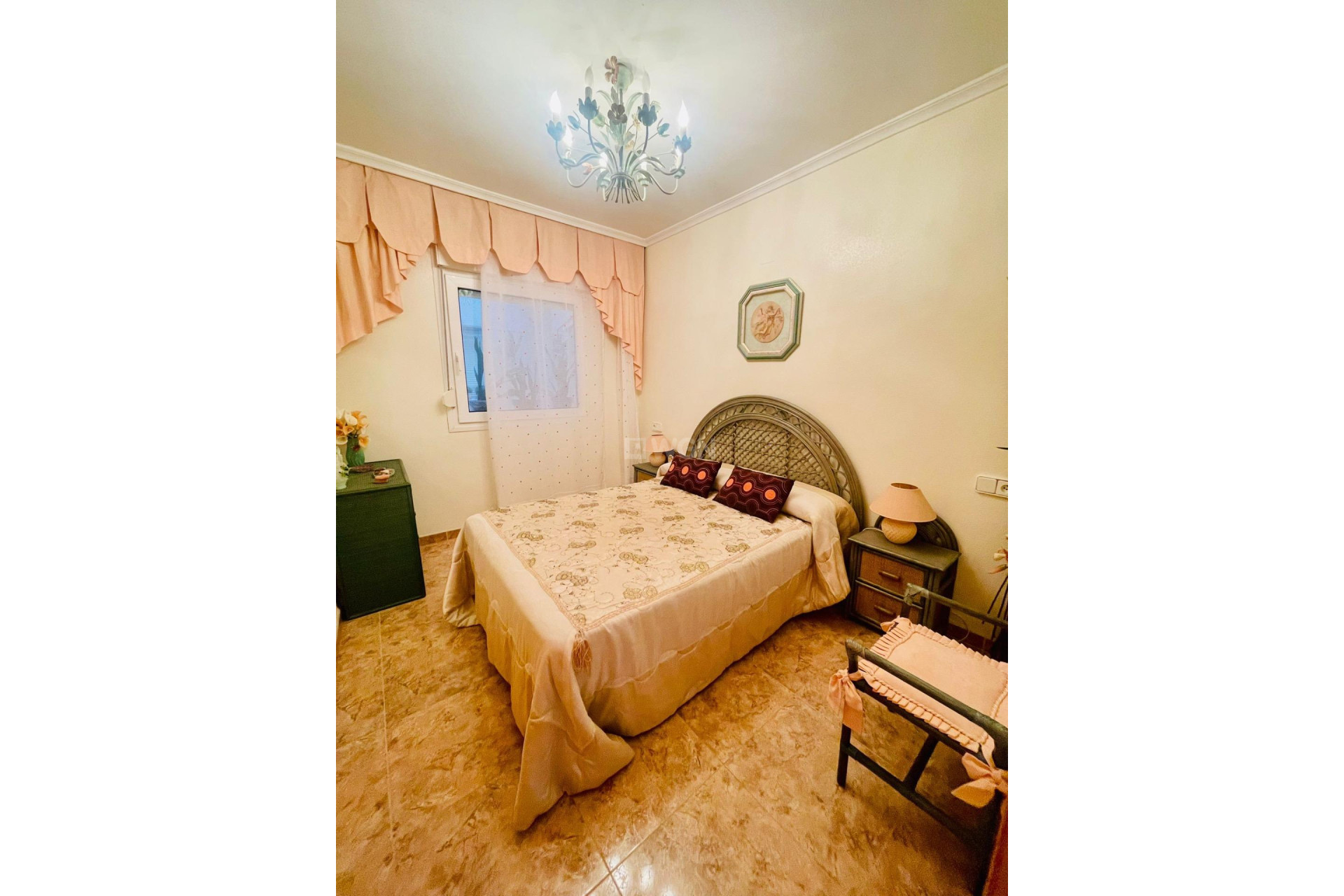 Resale - Apartment / flat - Torrevieja - La Mata