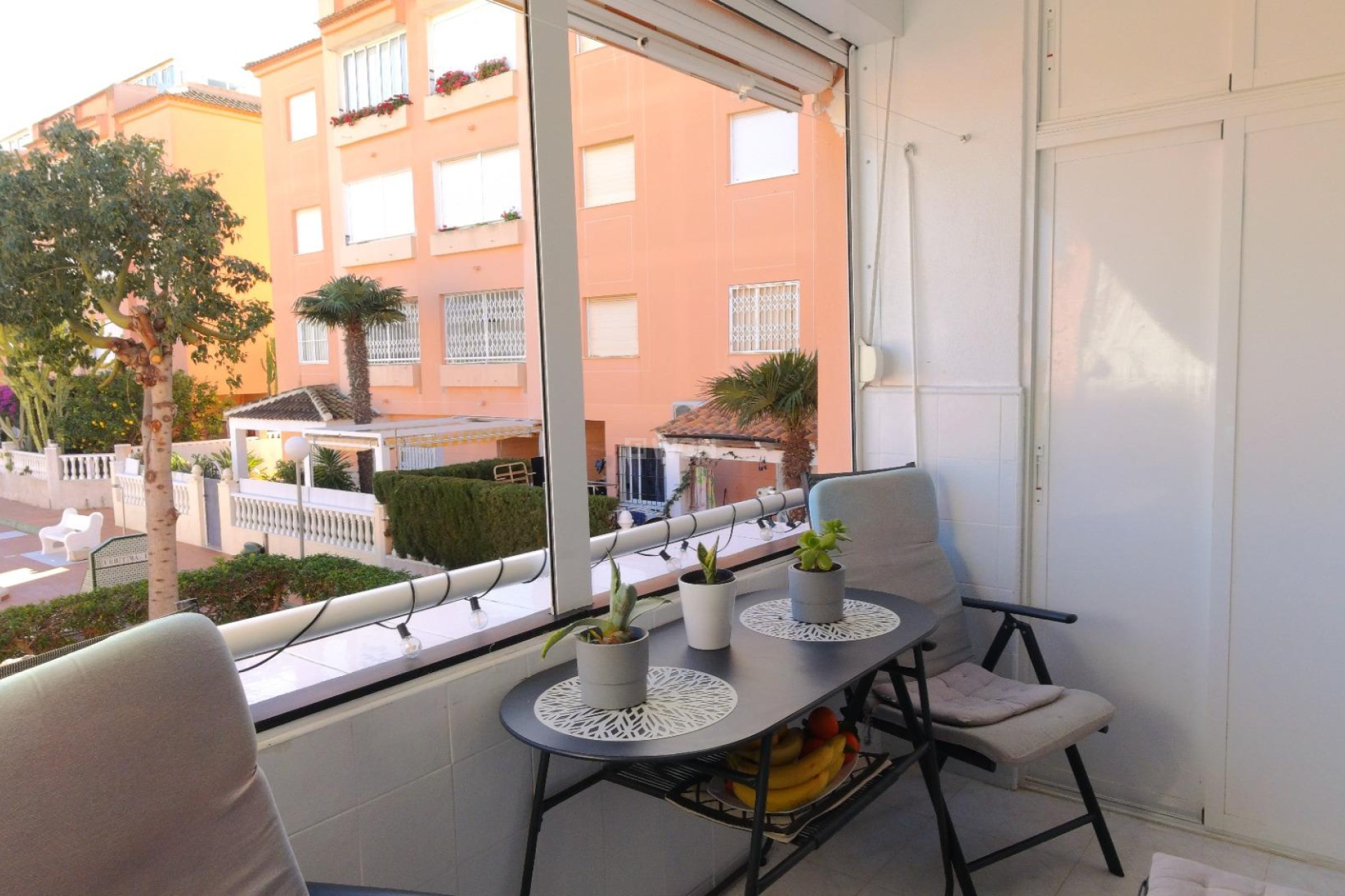 Resale - Apartment / flat - Torrevieja - La Mata