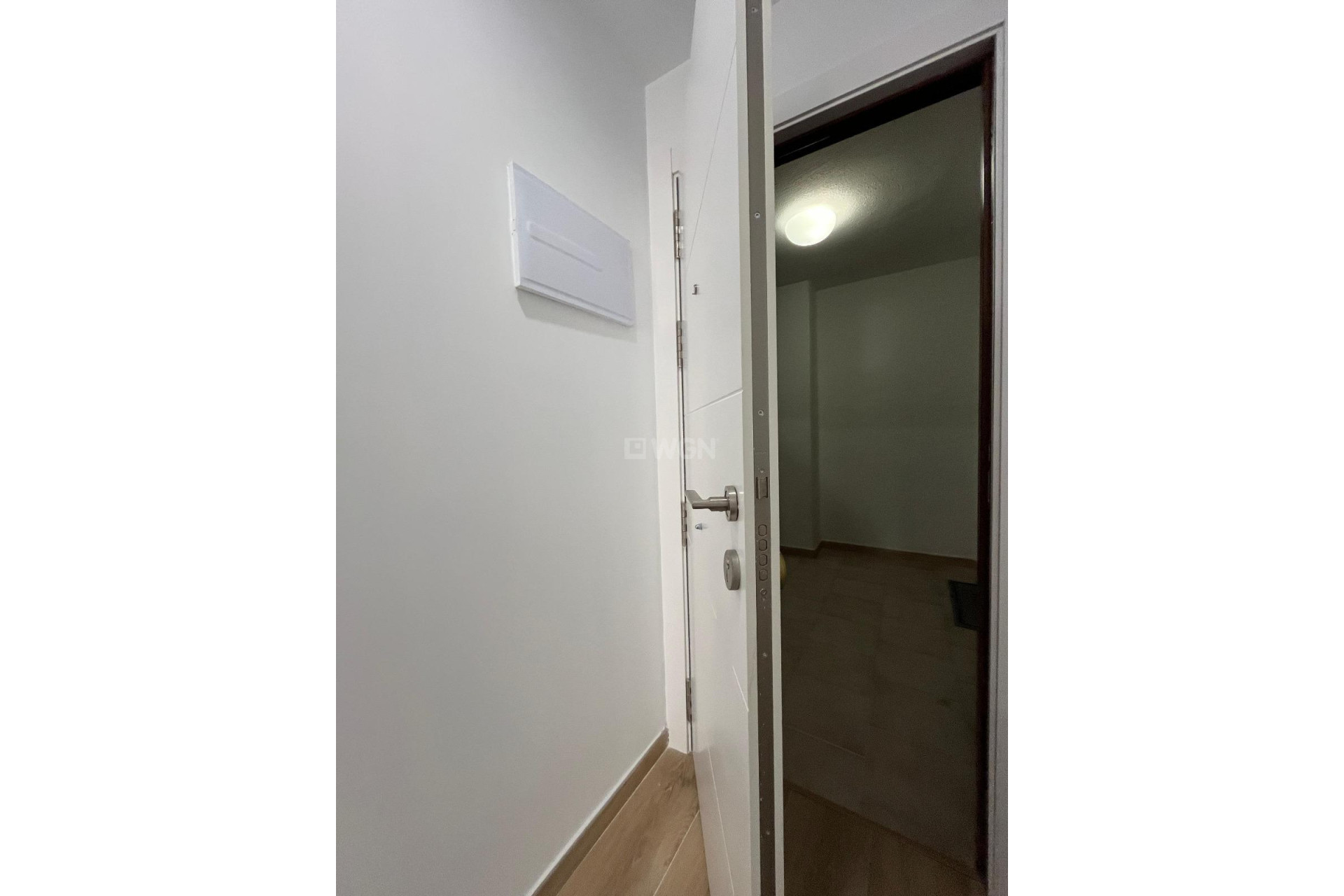 Resale - Apartment / flat - Torrevieja - La Mata