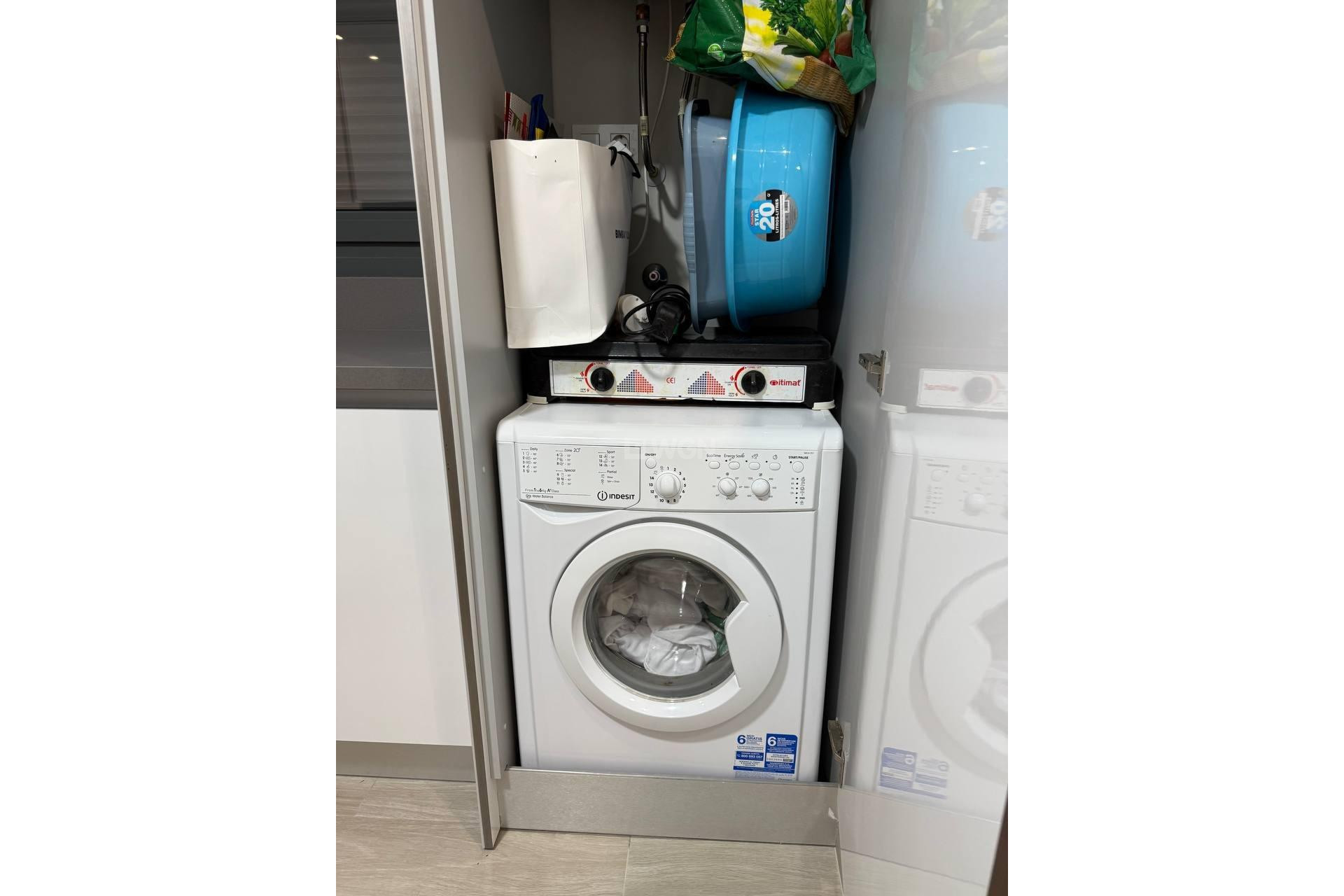 Resale - Apartment / flat - Torrevieja - La Mata