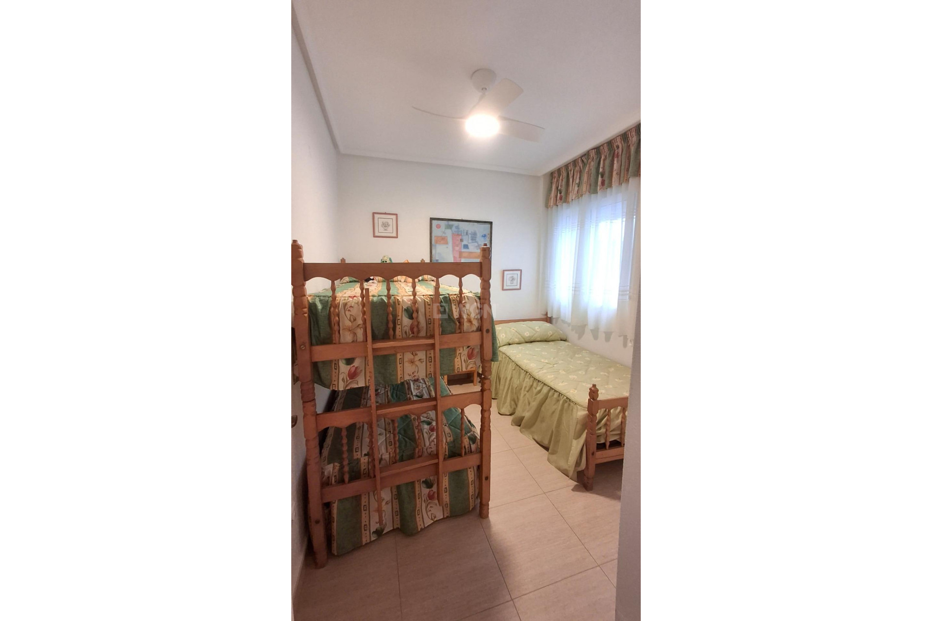 Resale - Apartment / flat - Torrevieja - La Mata