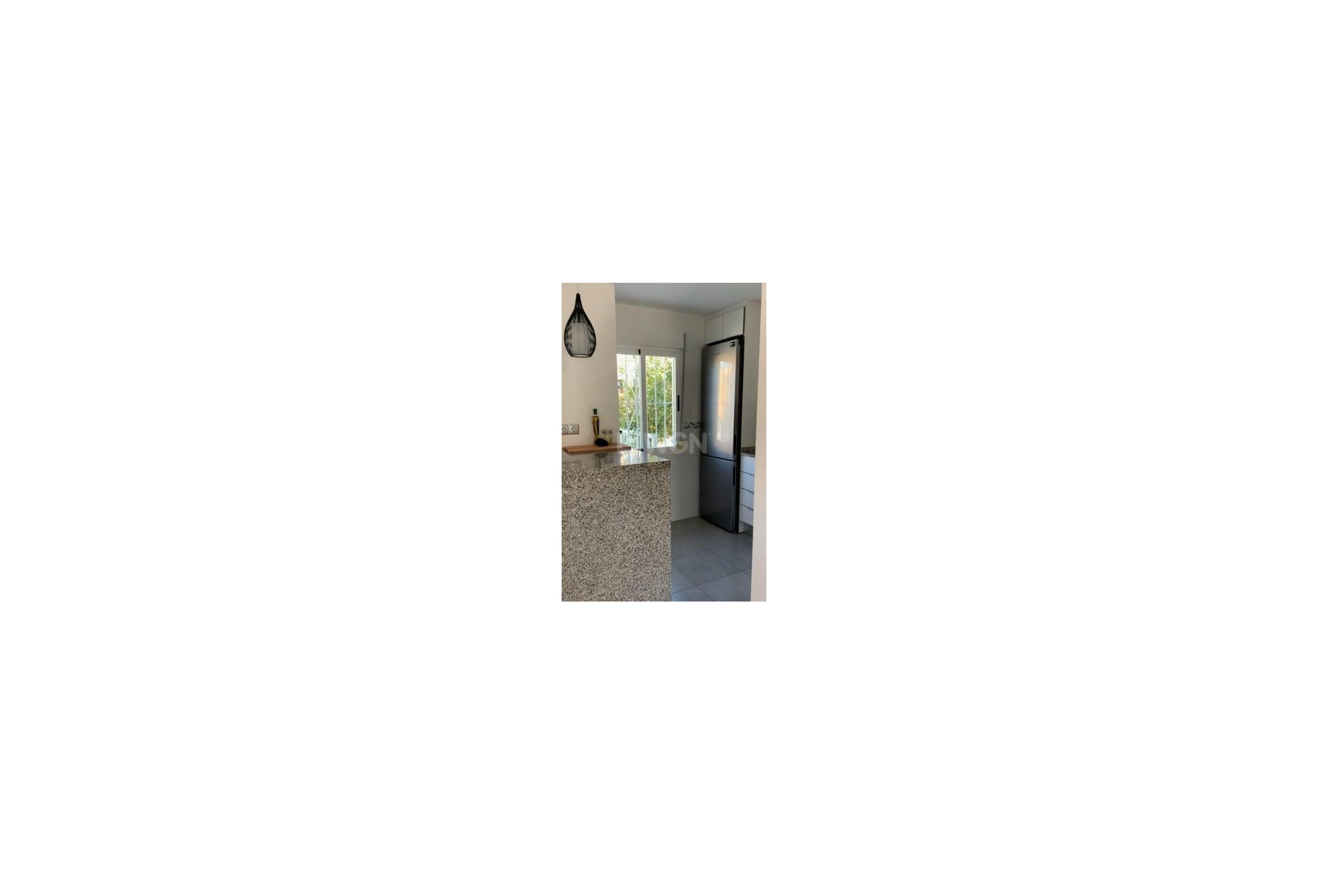Resale - Apartment / flat - Torrevieja - La Mata