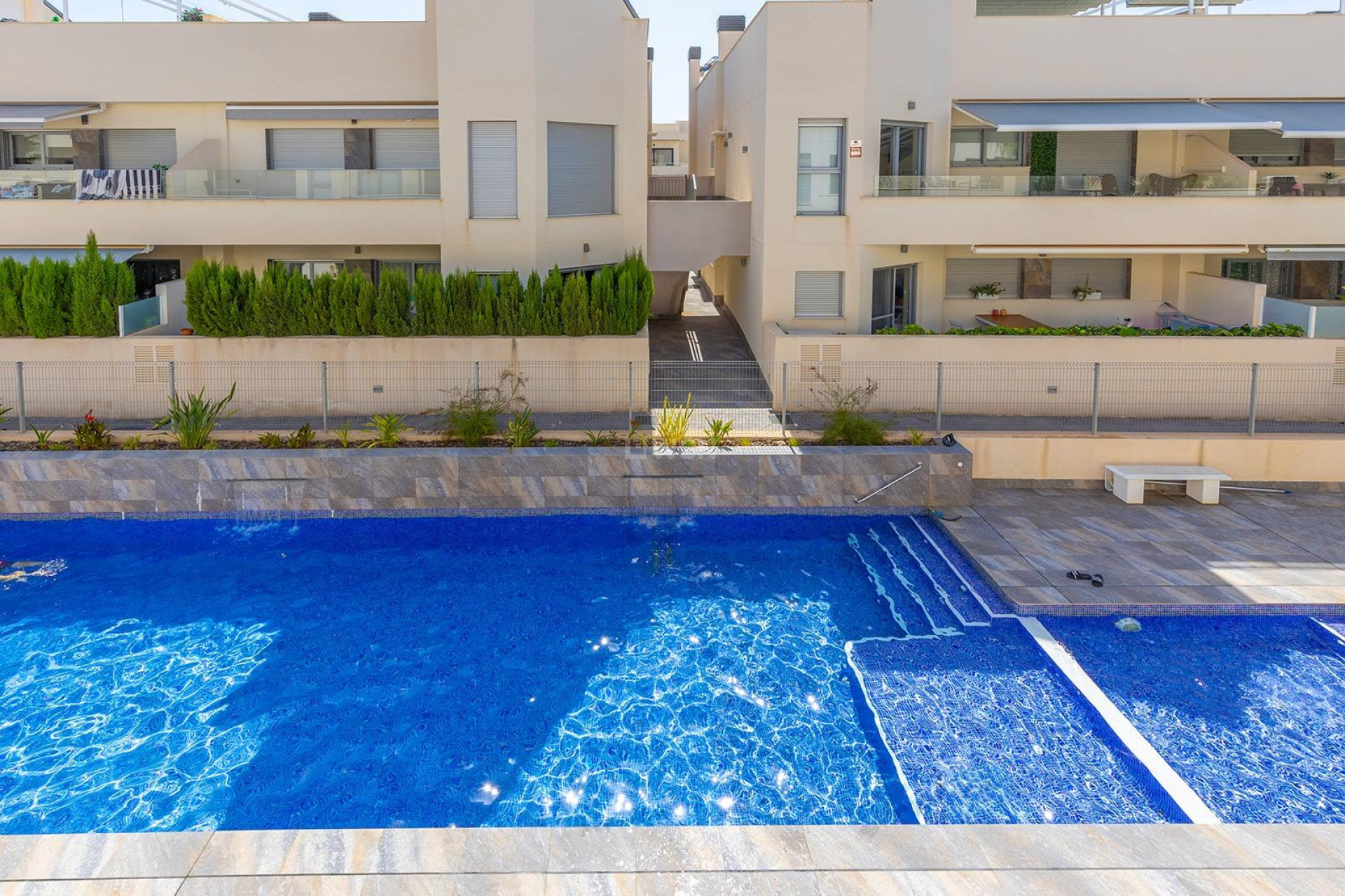 Resale - Apartment / flat - Torrevieja - La Veleta