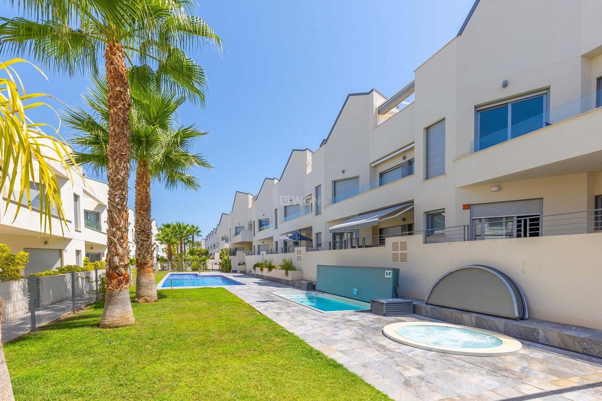 Resale - Apartment / flat - Torrevieja - La Veleta