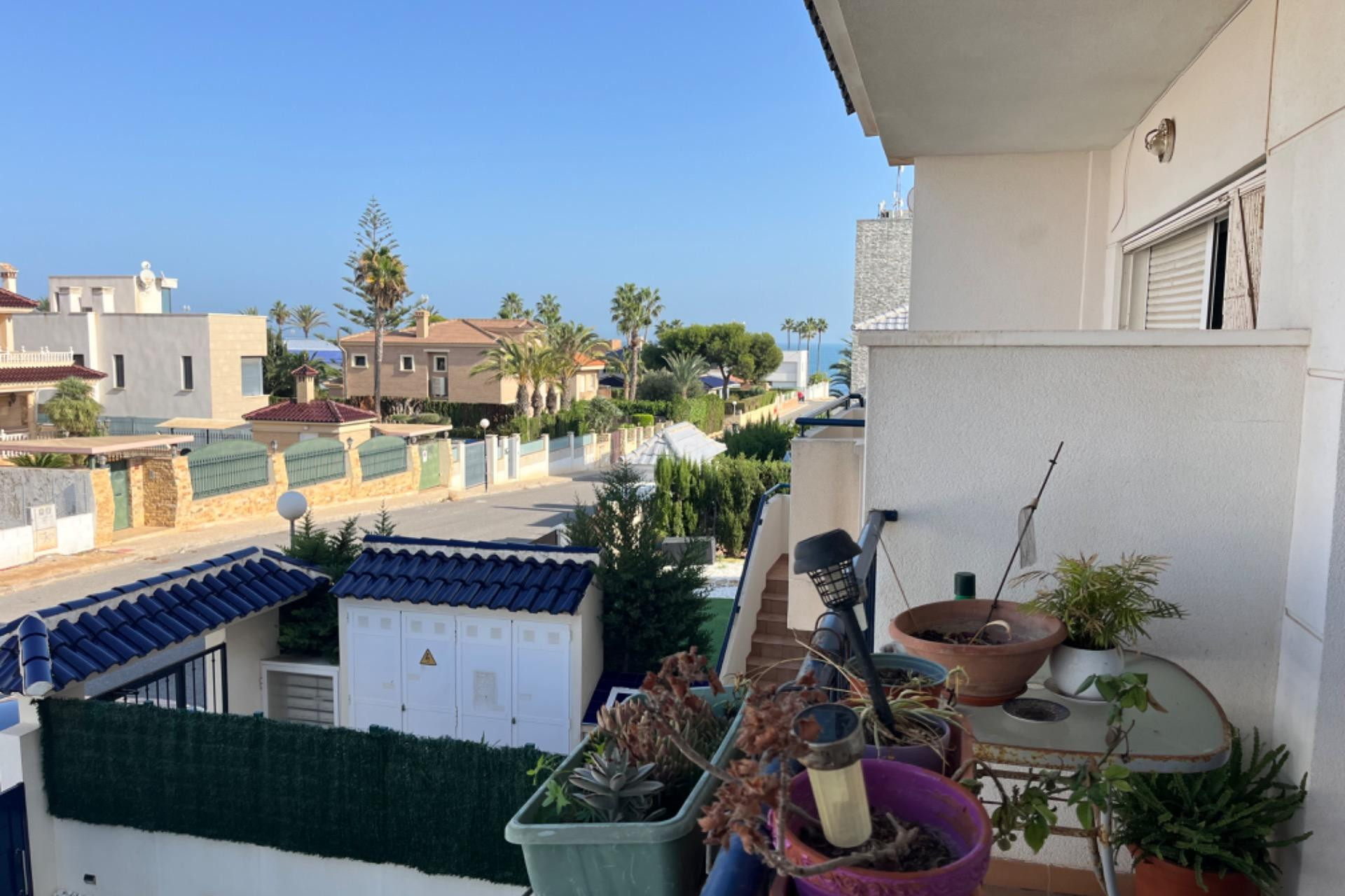 Resale - Apartment / flat - Torrevieja - La Veleta