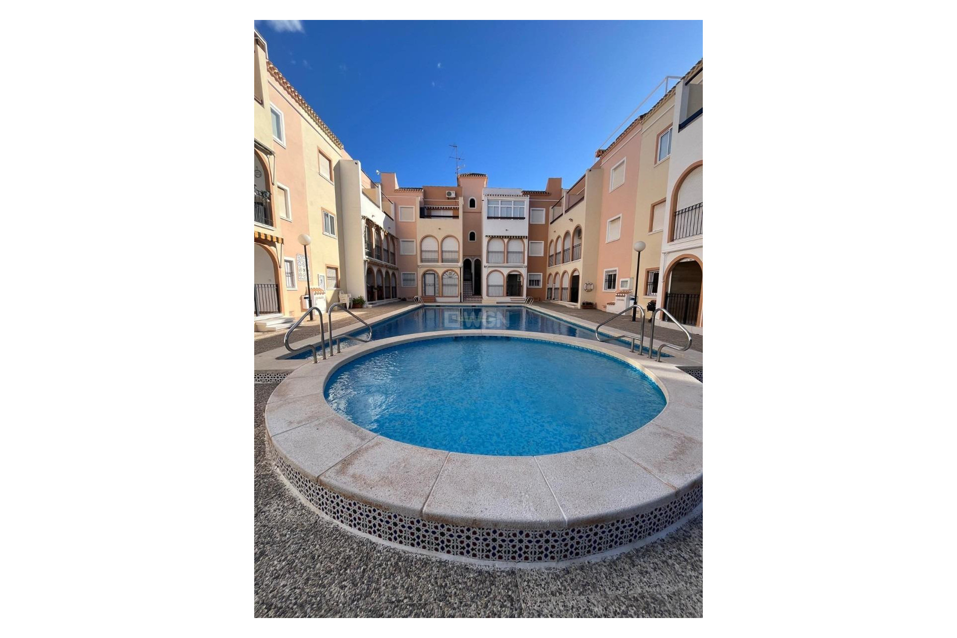 Resale - Apartment / flat - Torrevieja - La Veleta