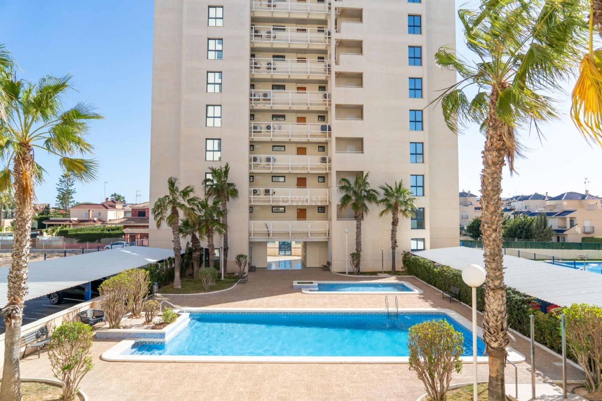Resale - Apartment / flat - Torrevieja - La Veleta